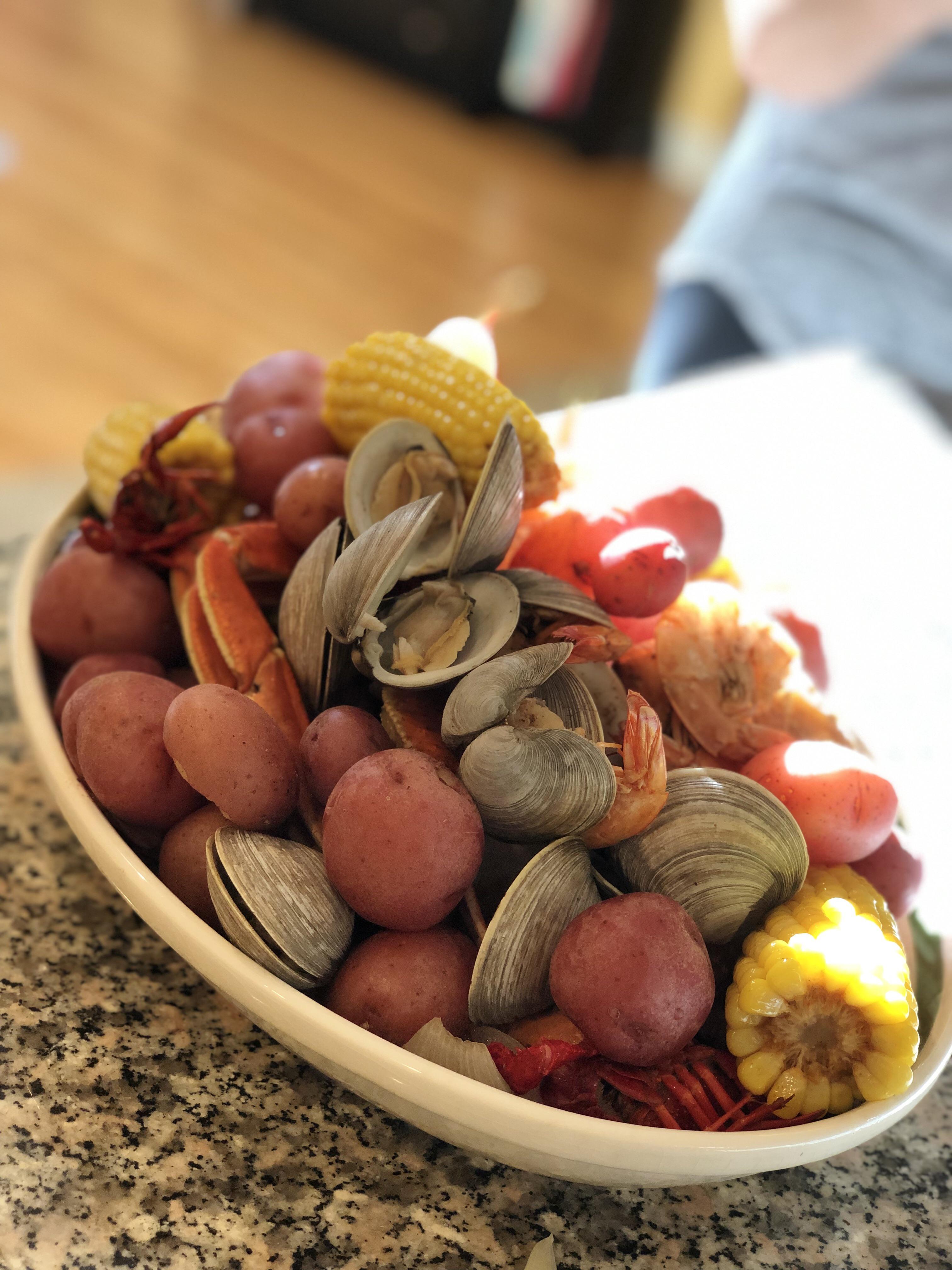 Long Island Crab Boil [Homemade] r/food