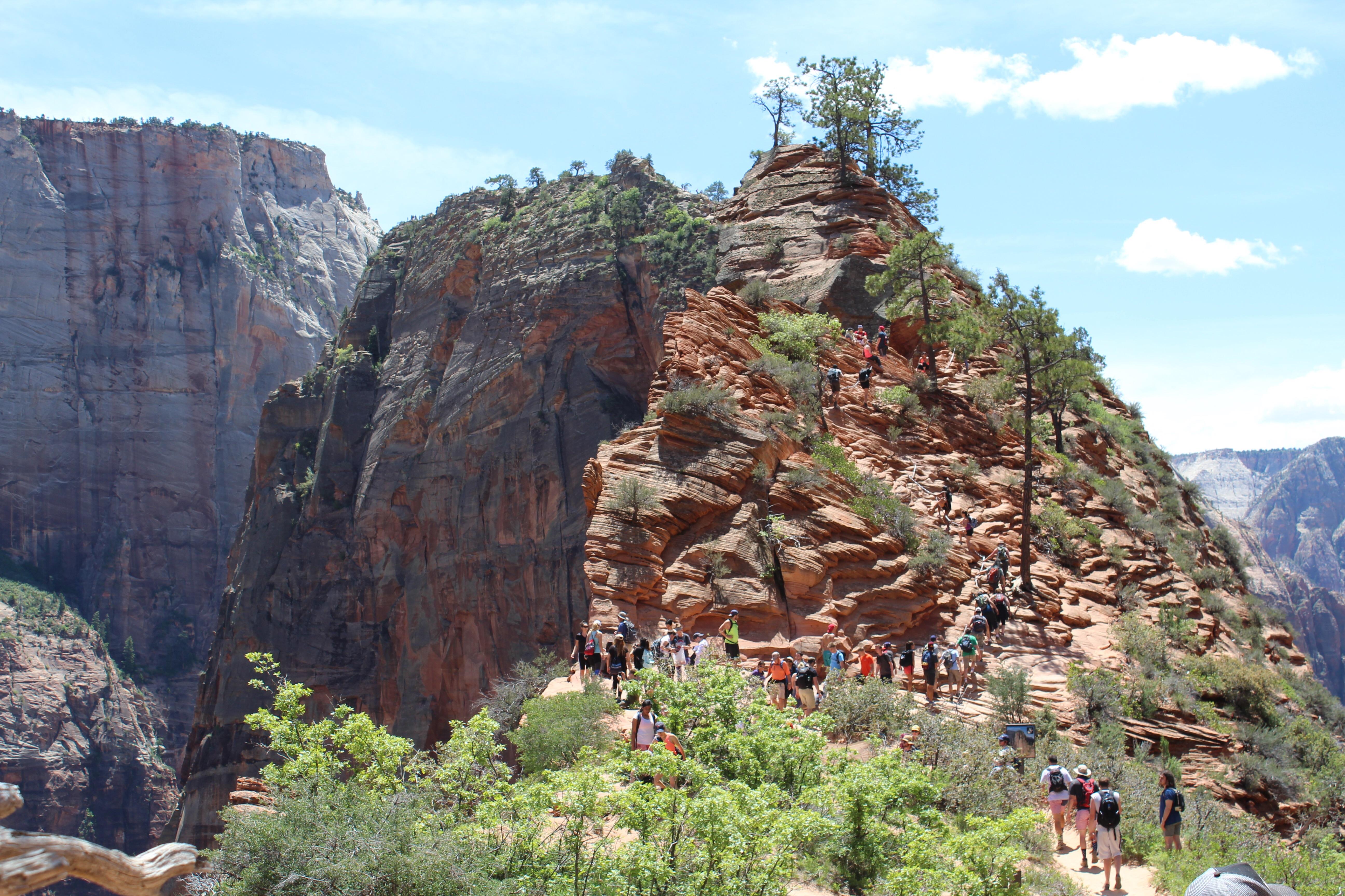 Hiking pro tip don't go to Utah in this summer. Go between March and