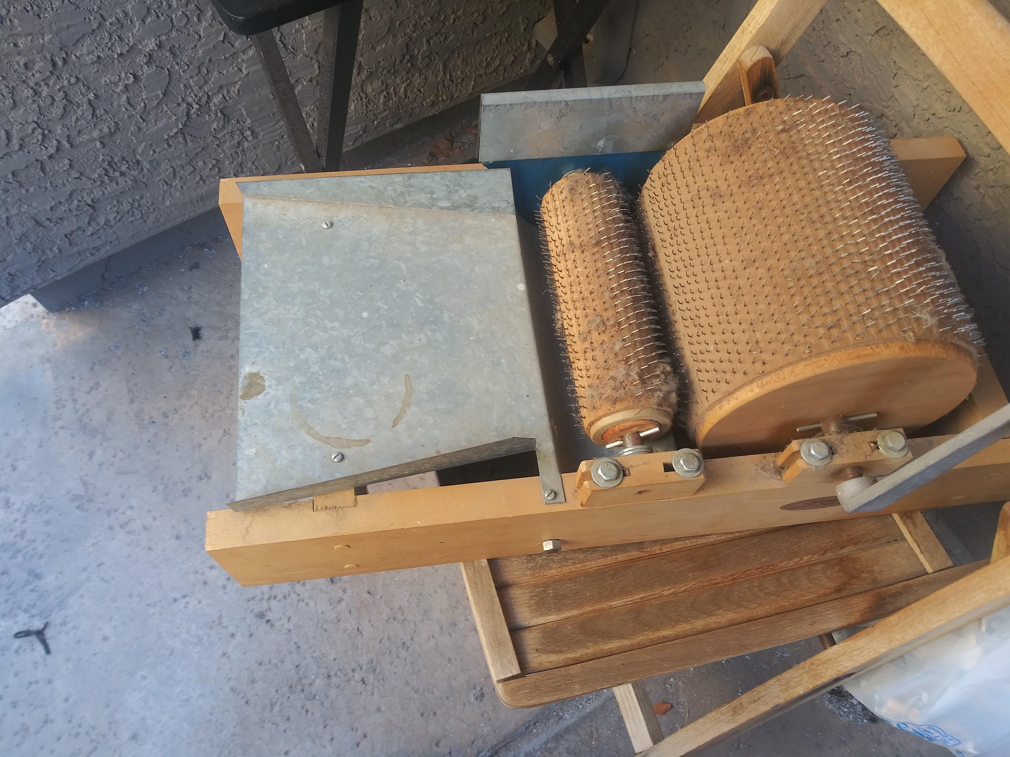 I just got this vintage drum carder! Anyone have any resources on how