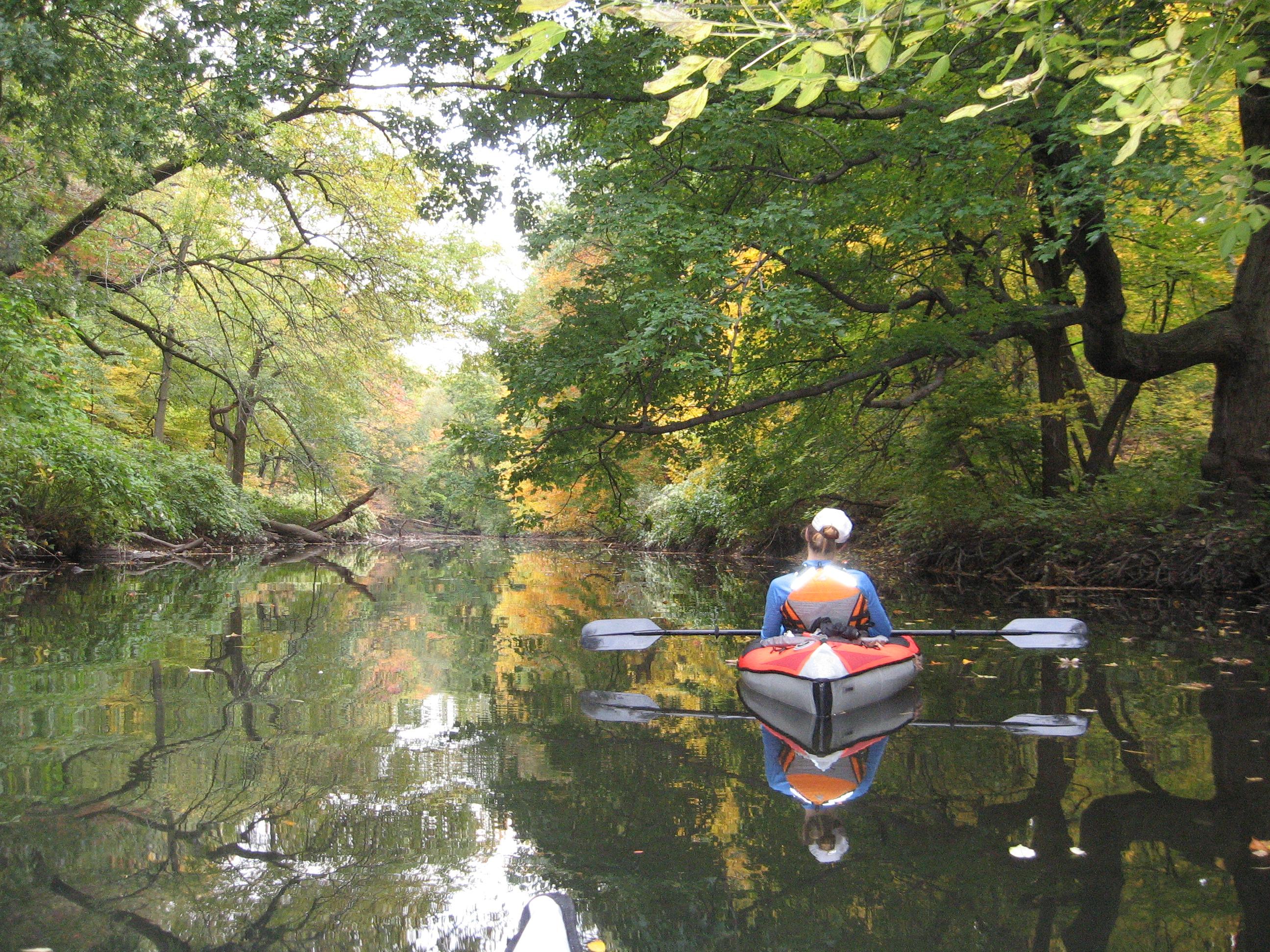 Paddling through the the NY botanical gardens and the Bronx zoo. Cross