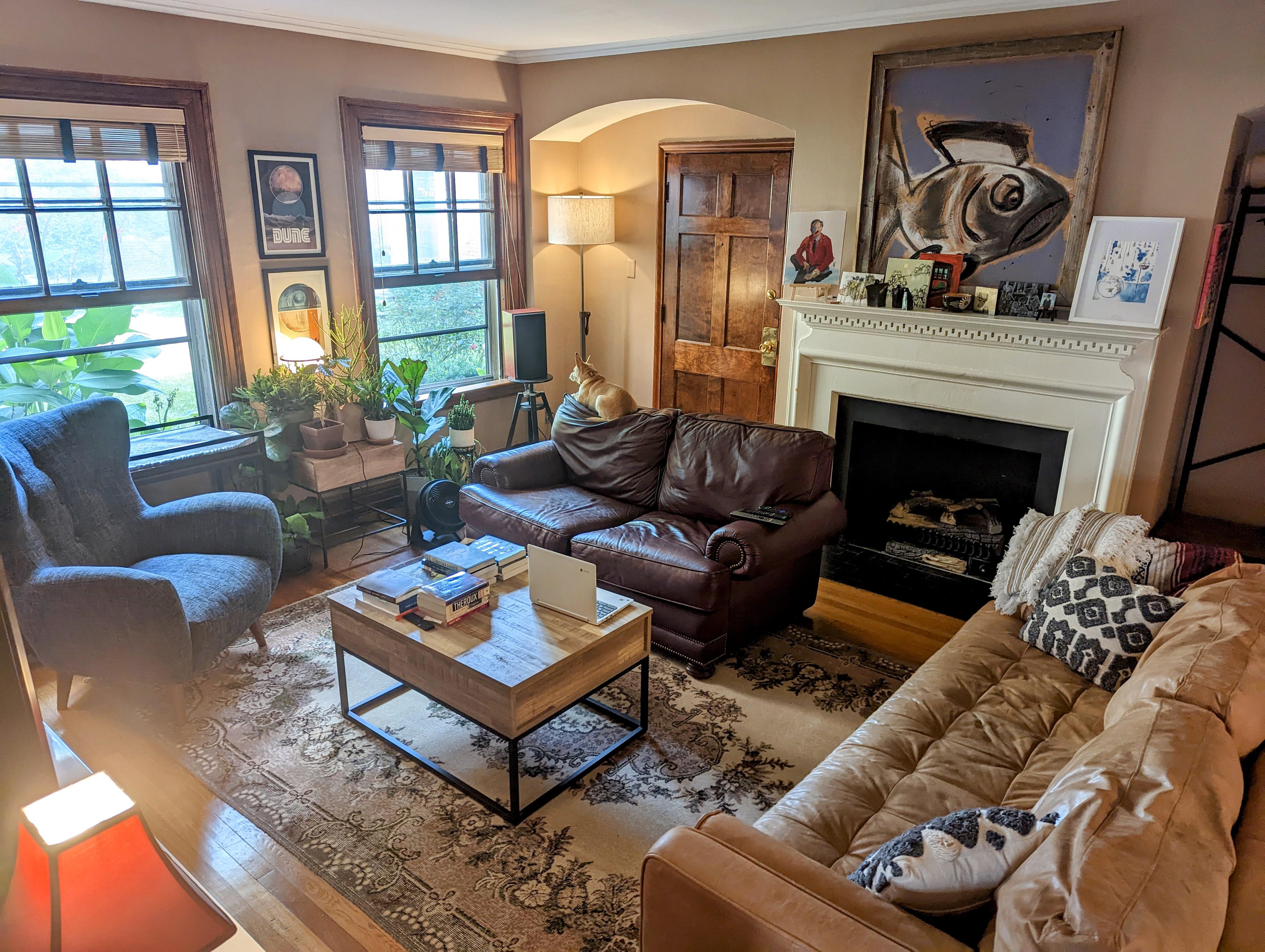 It's like a living space but for me, a male. r/malelivingspace