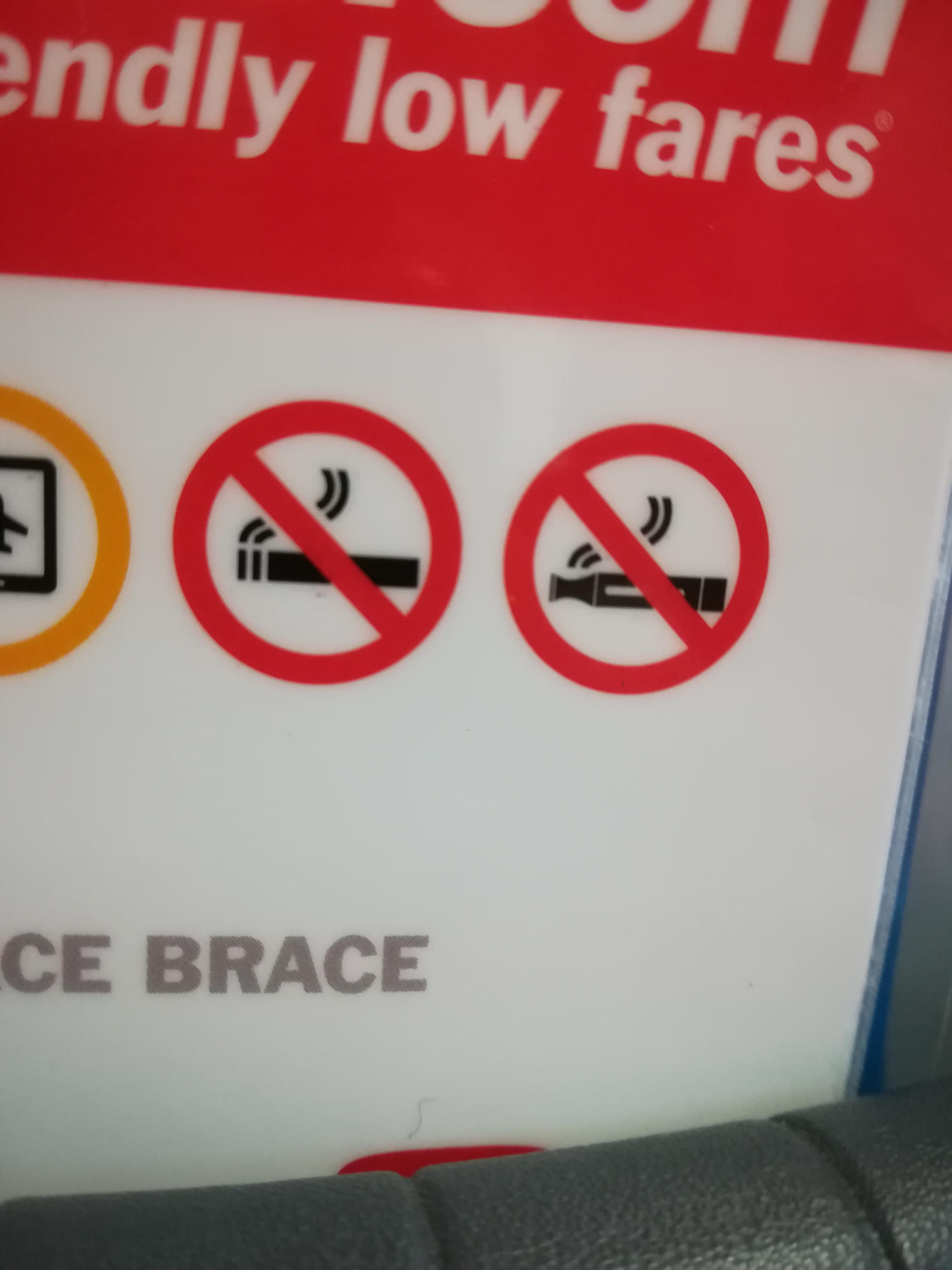 They added no vaping onto the plane safety manual r/mildlyinteresting