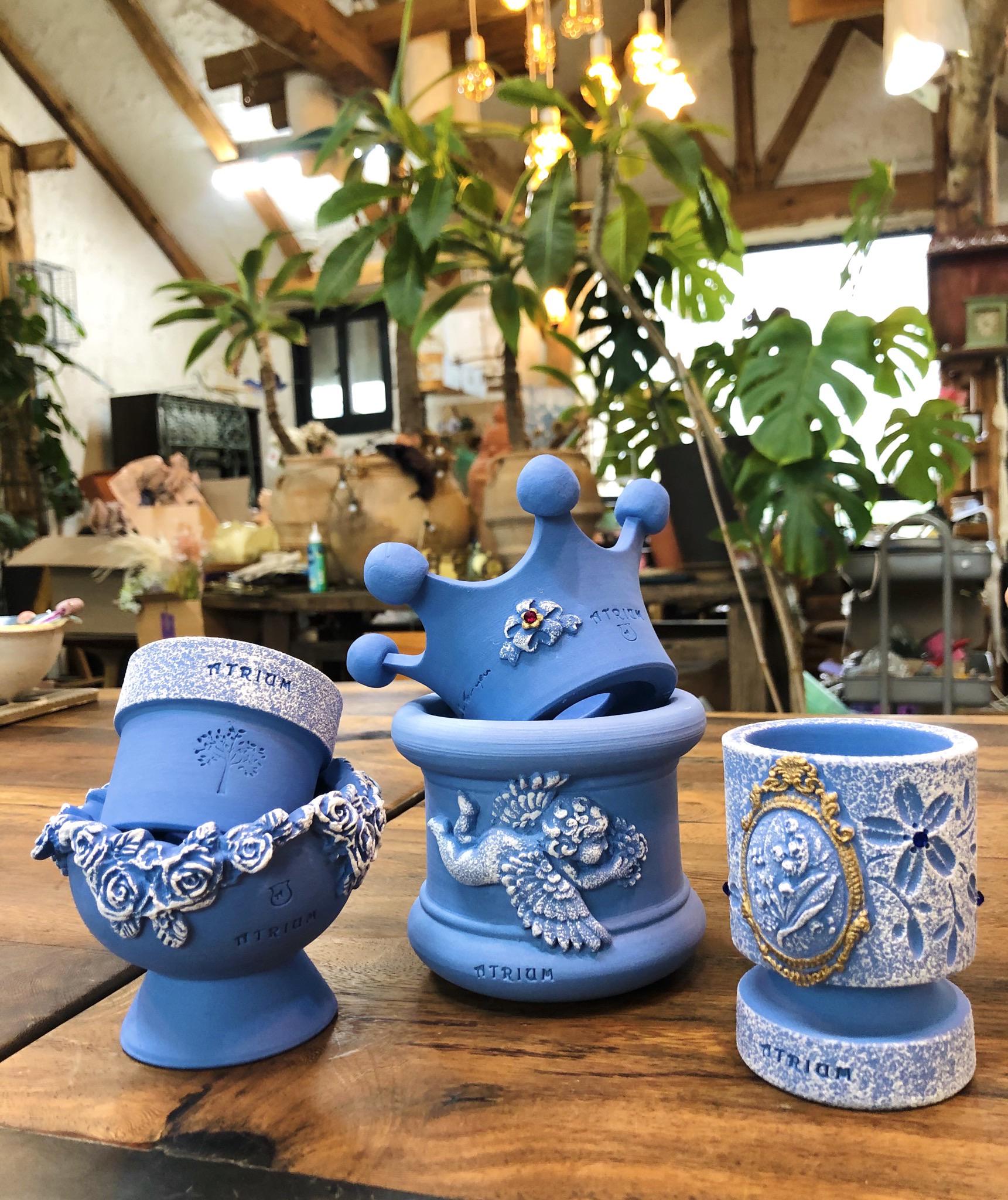 Hi^^ just wanna share how cute these blue pots are r/AtriumPottery