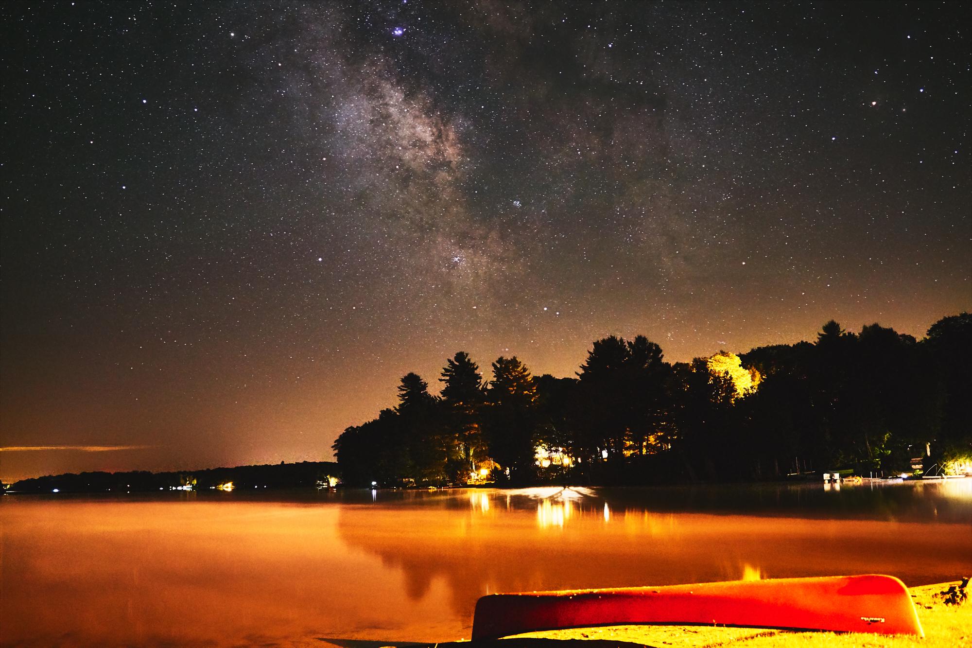 Milk Way, Halls Lake, Algonquin Highlands, Canada [2000x1333] r/spaceporn