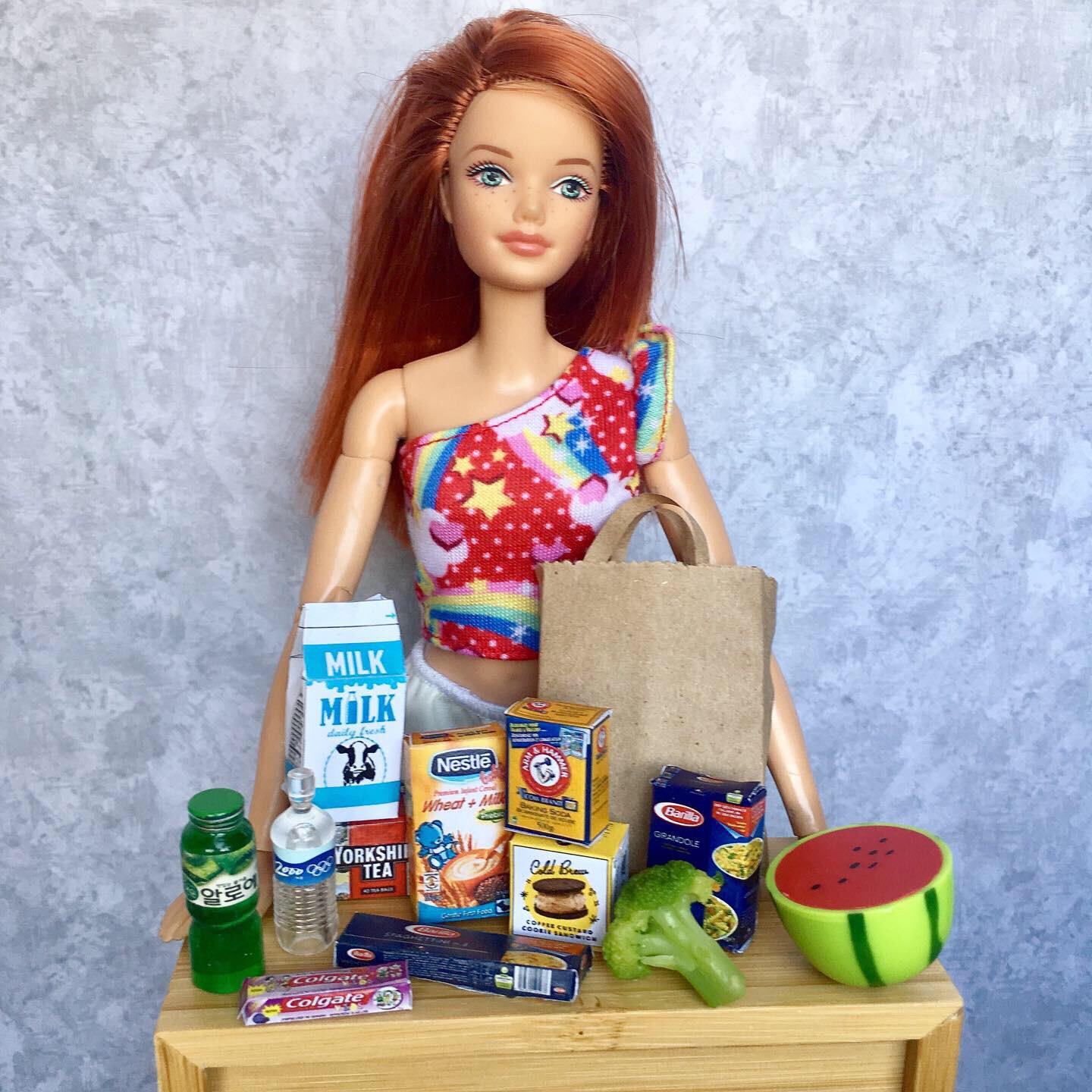 Basic paper crafts... But I'm proud of myself! miniatures