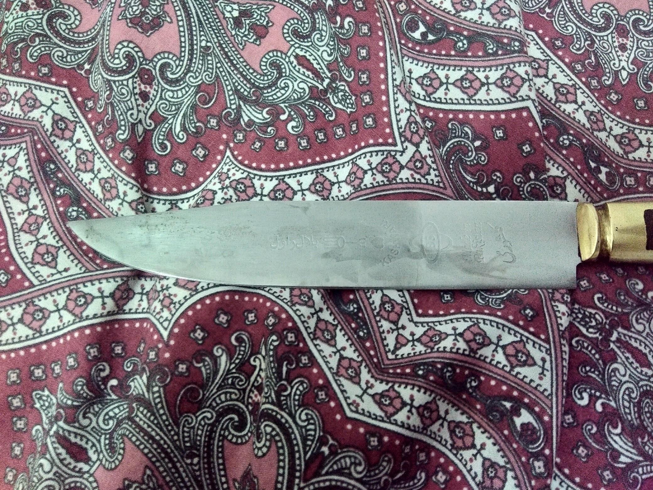How do I Clean this knife? (Stains are shampoo) Had some luck with WD40