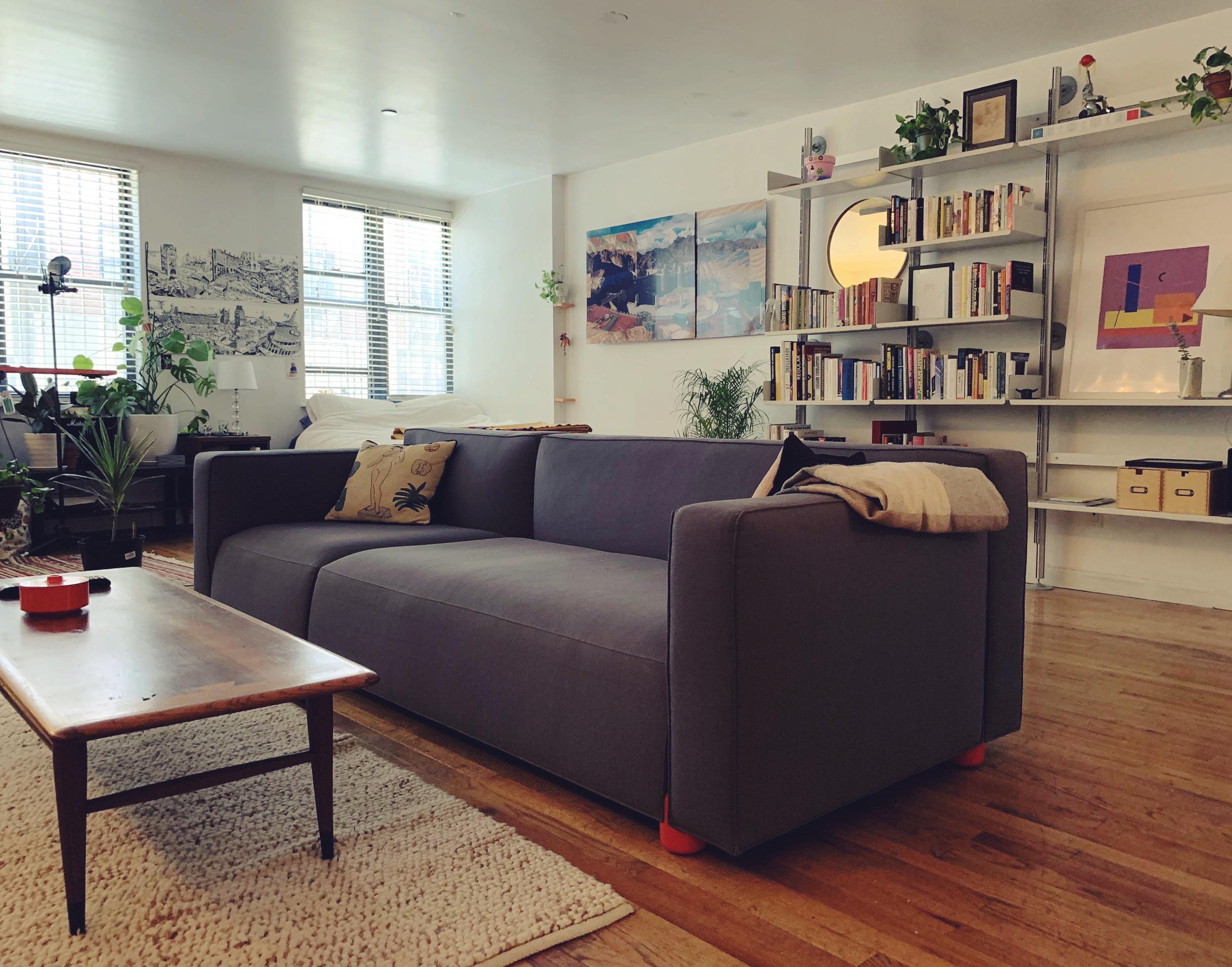 Studio apartment in Chinatown NYC r/AmateurRoomPorn