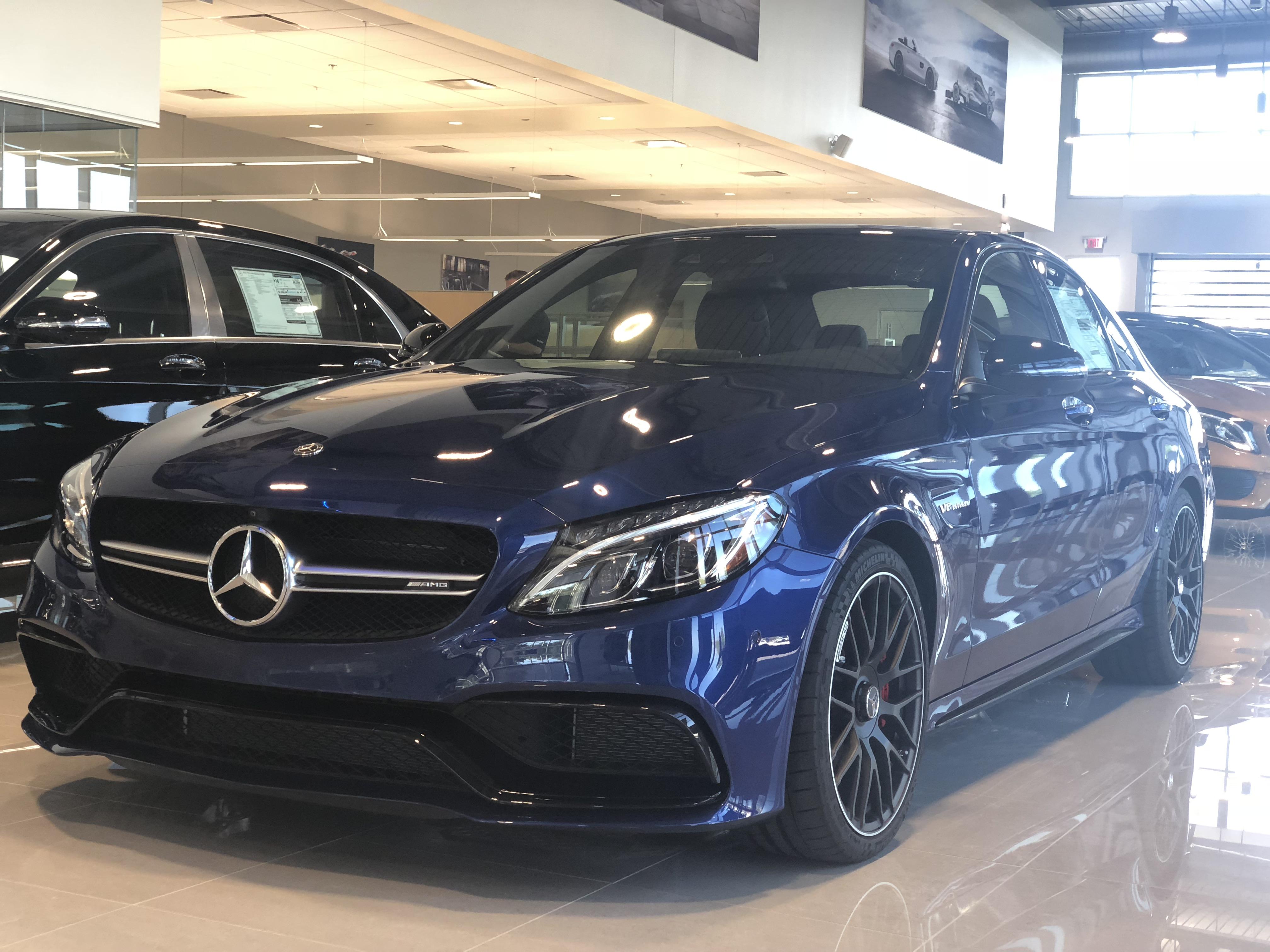 First time seeing this C63s in Brilliant Blue Metallic / Night