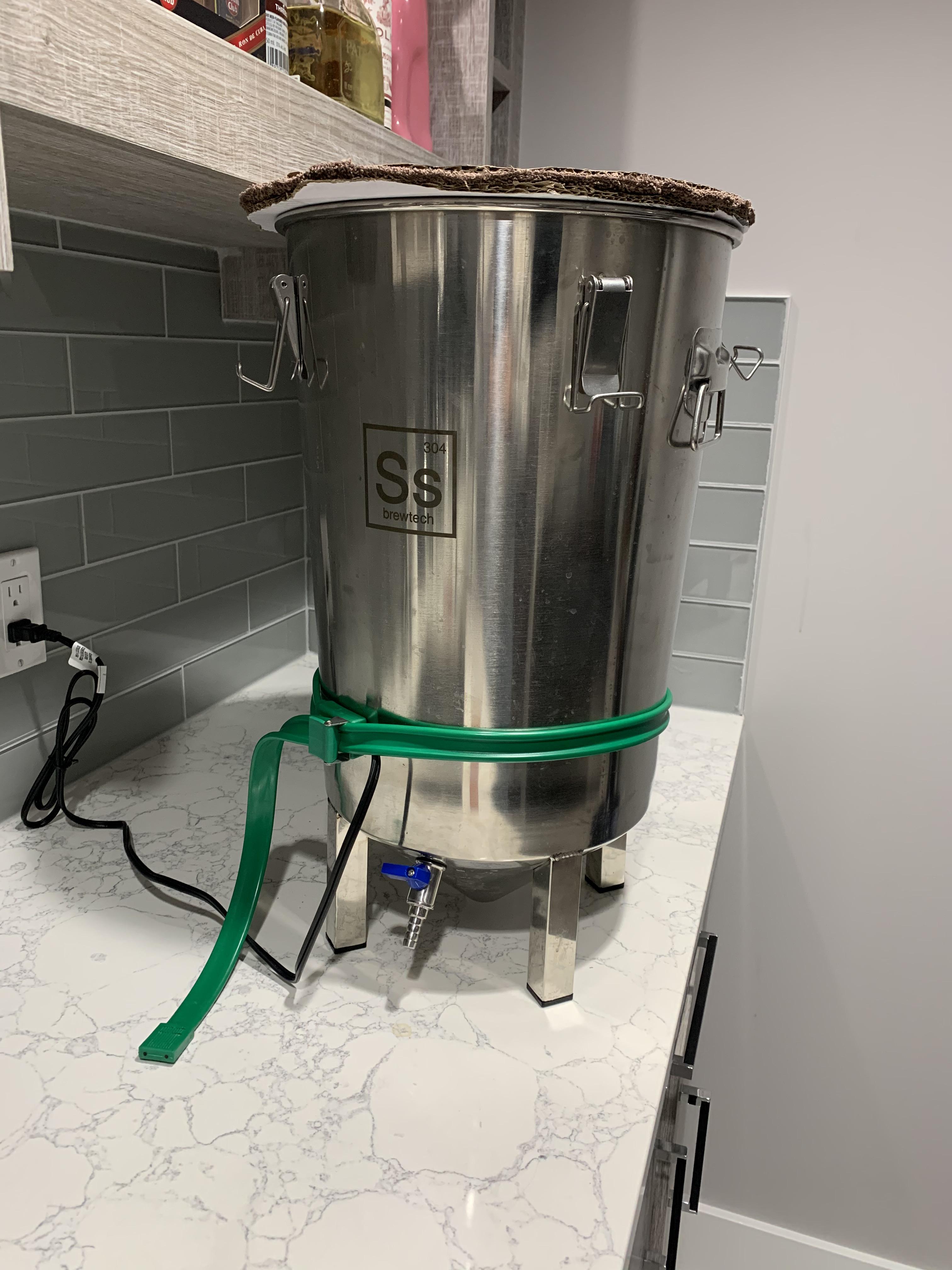 My New Setup for Brewing! It’s a 25L conical fermenter from Ss