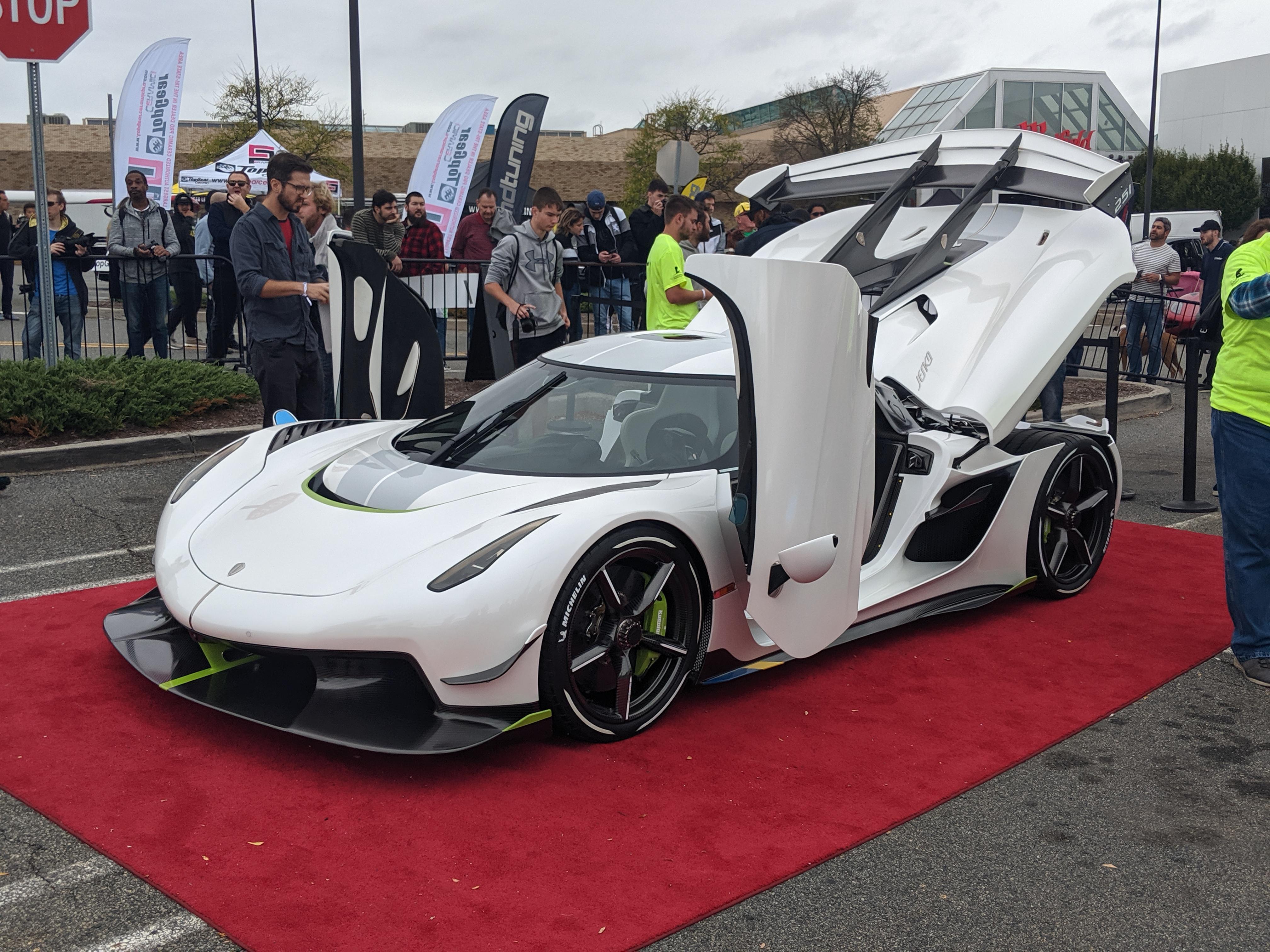 Koenigsegg Jesko at the Top Gear Imports show today. r/carporn