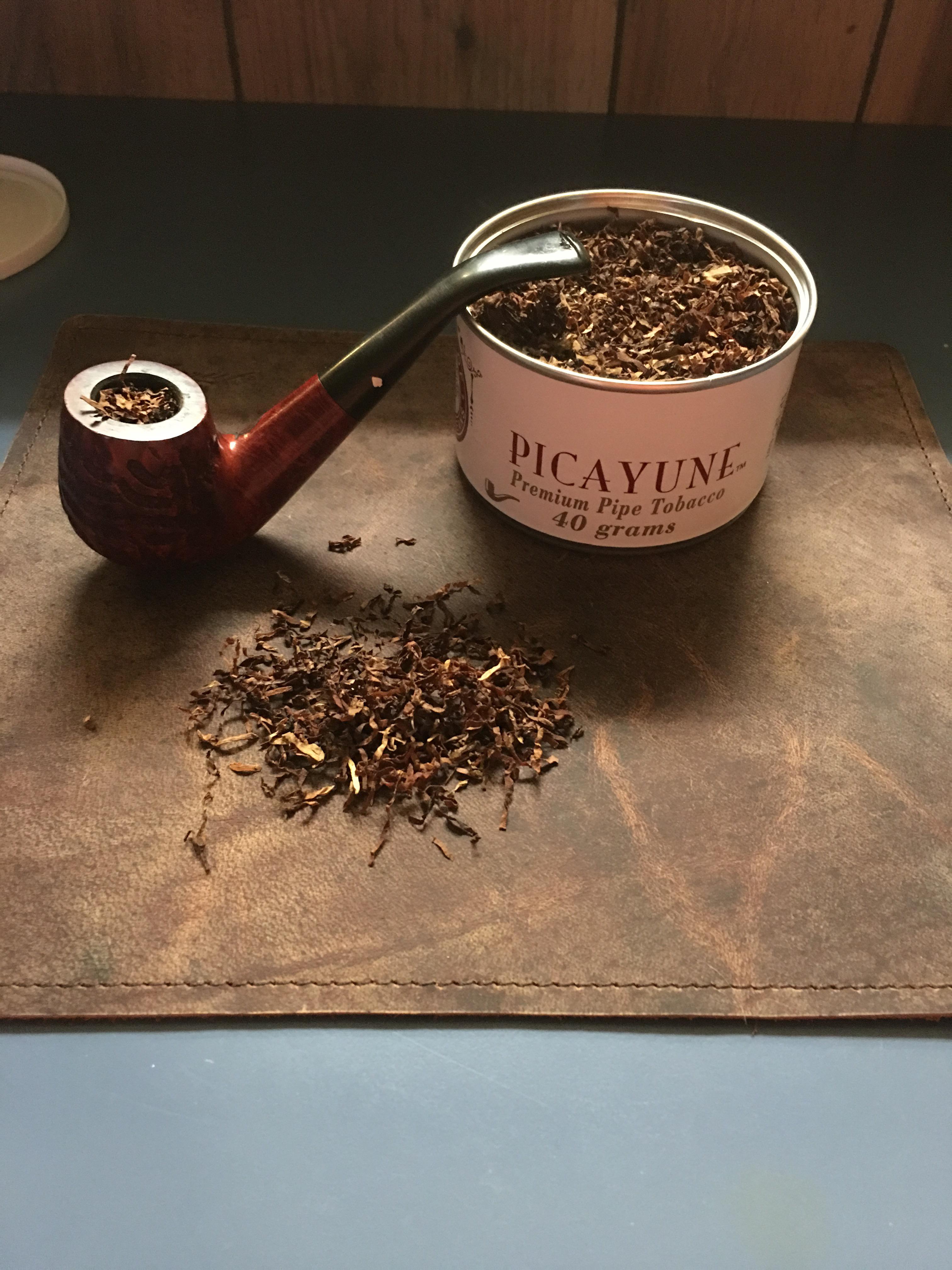 Decided to class things up with a tobacco mat, and giving picayune a
