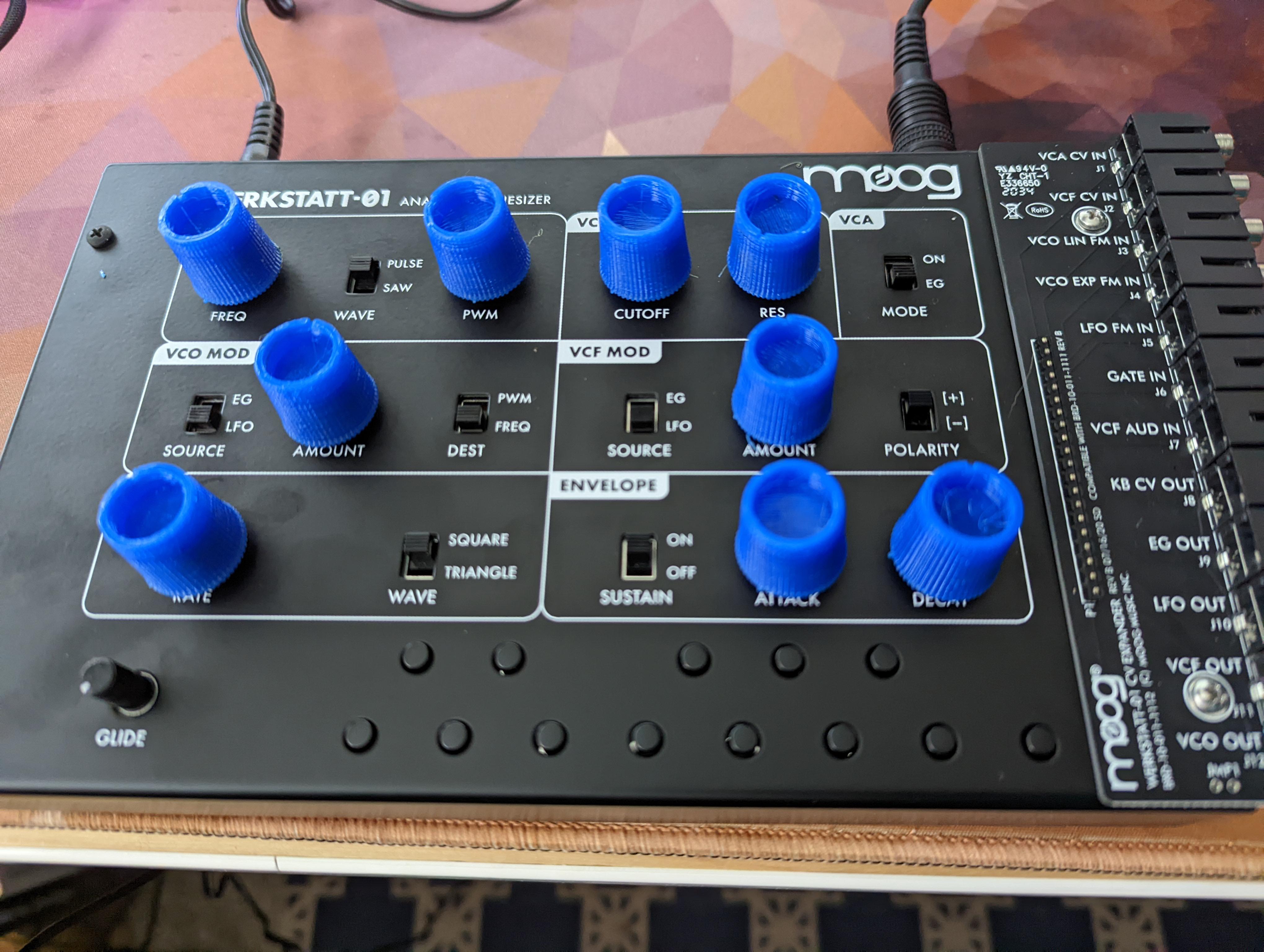 My first analog synth with freshly printed TPU knobs Moog Werkstatt