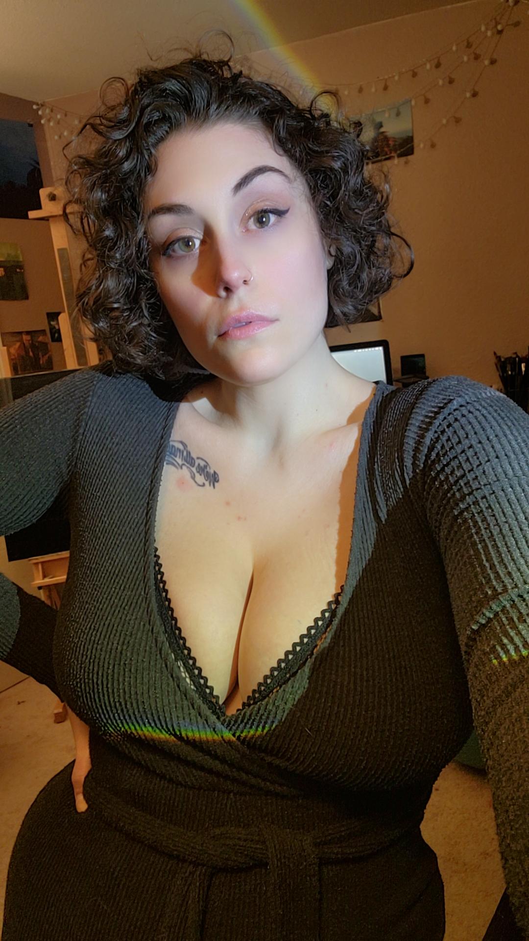 Alix Mercury (u/alix-mercury) - Reddit