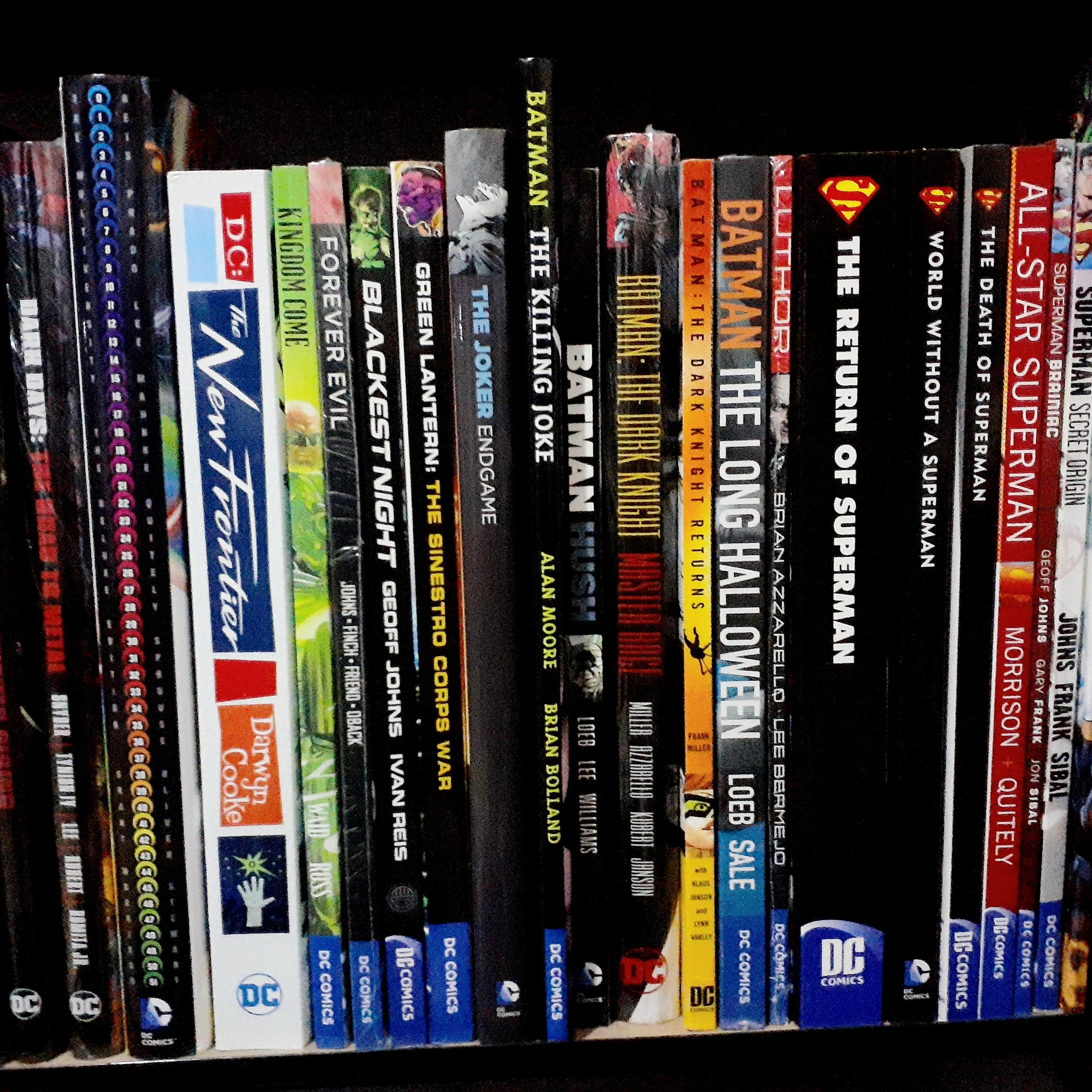 My DC shelf r/graphicnovels
