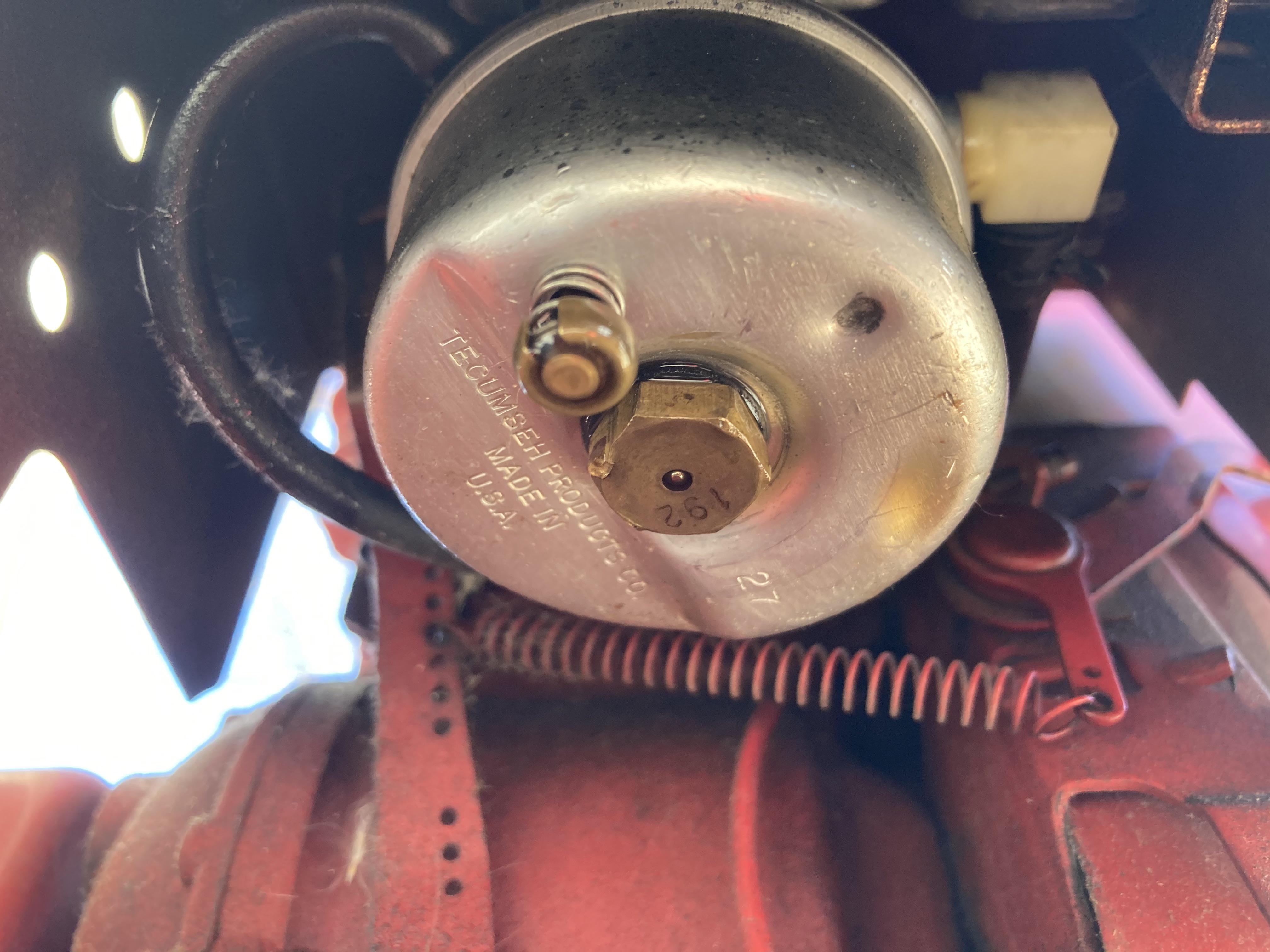 Snowblower leaking gas from this spot. What can I do? r/smallenginerepair