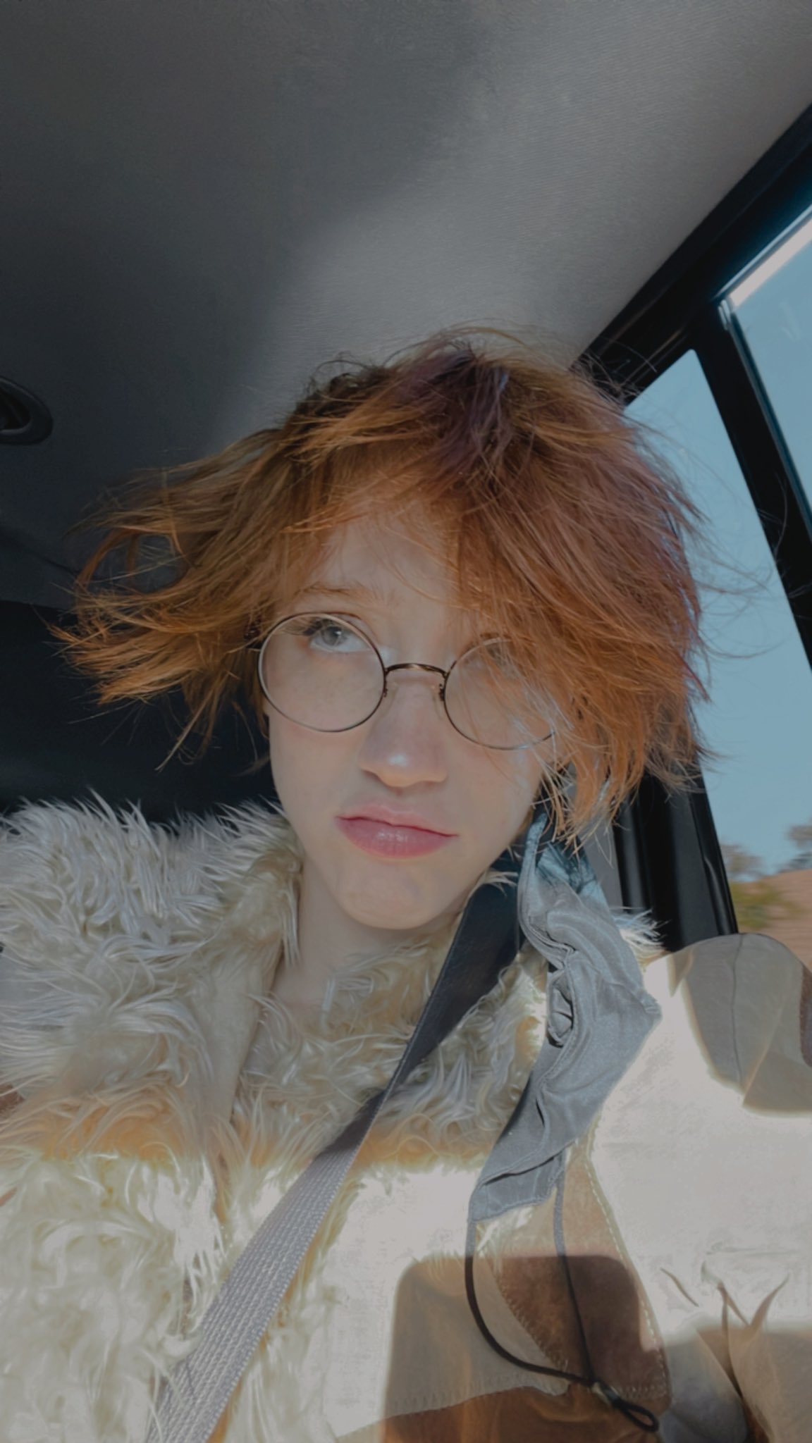 Alice White : PrettyGirls