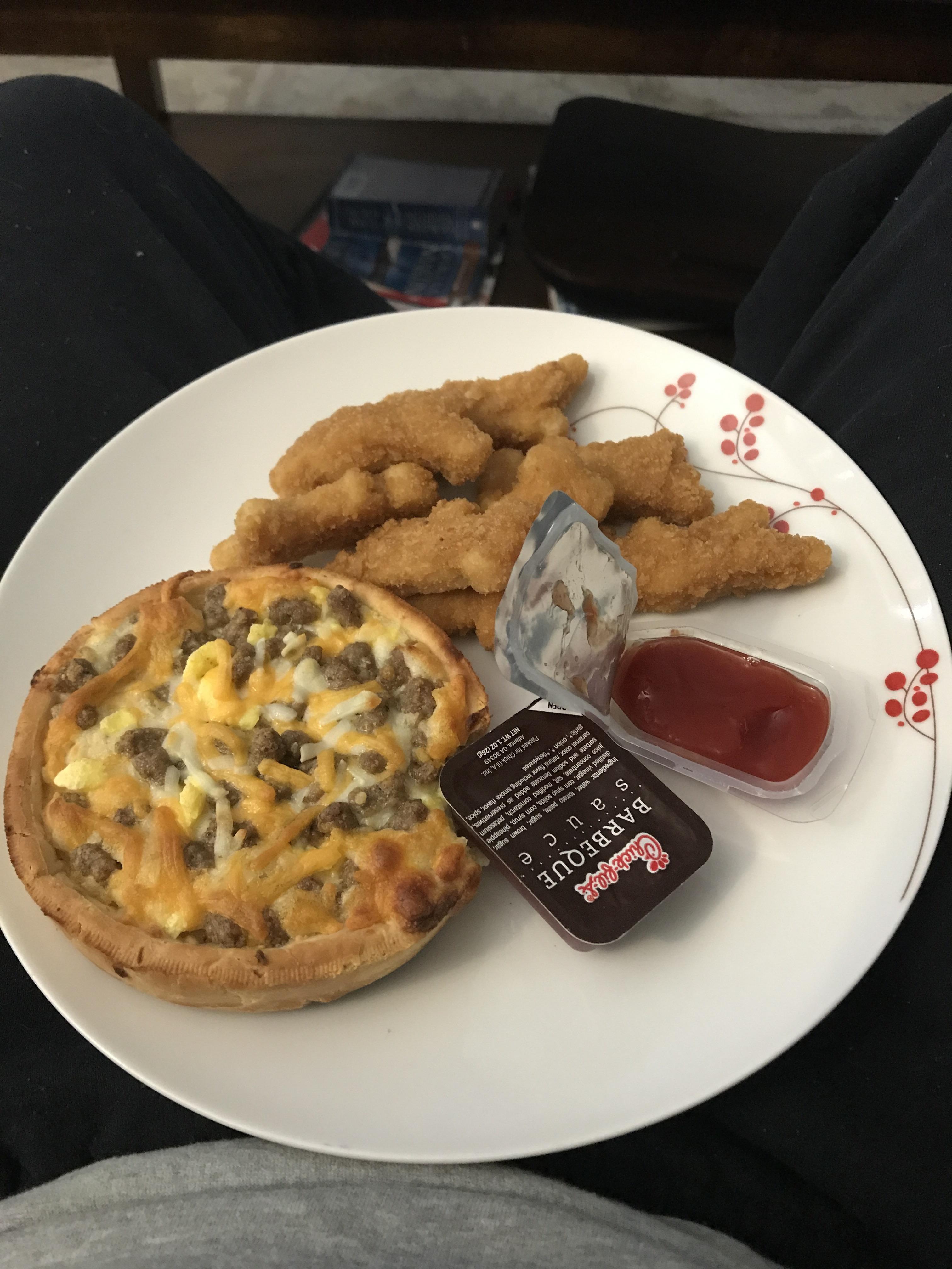 frozen breakfast pizza