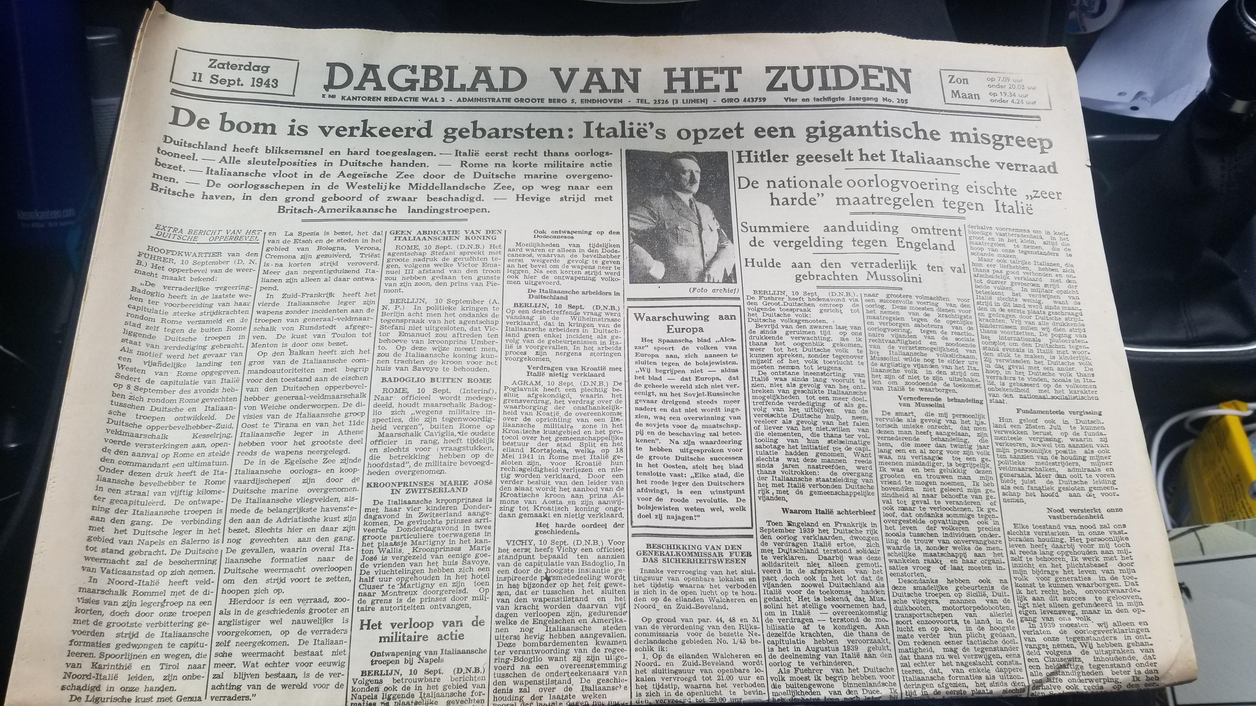 Just got this reproduction of a dutch newspaper. Cant read a word, just