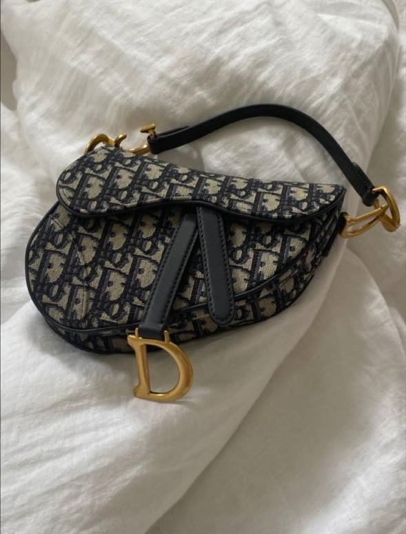 Look at this Beautiful Christian Dior Saddle Bag DHGate Replica. Get it