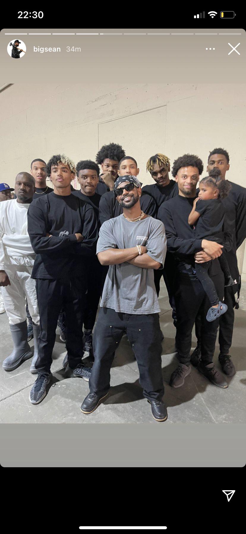 Big Sean and Ye with the Donda Academy team r/WestSubEver