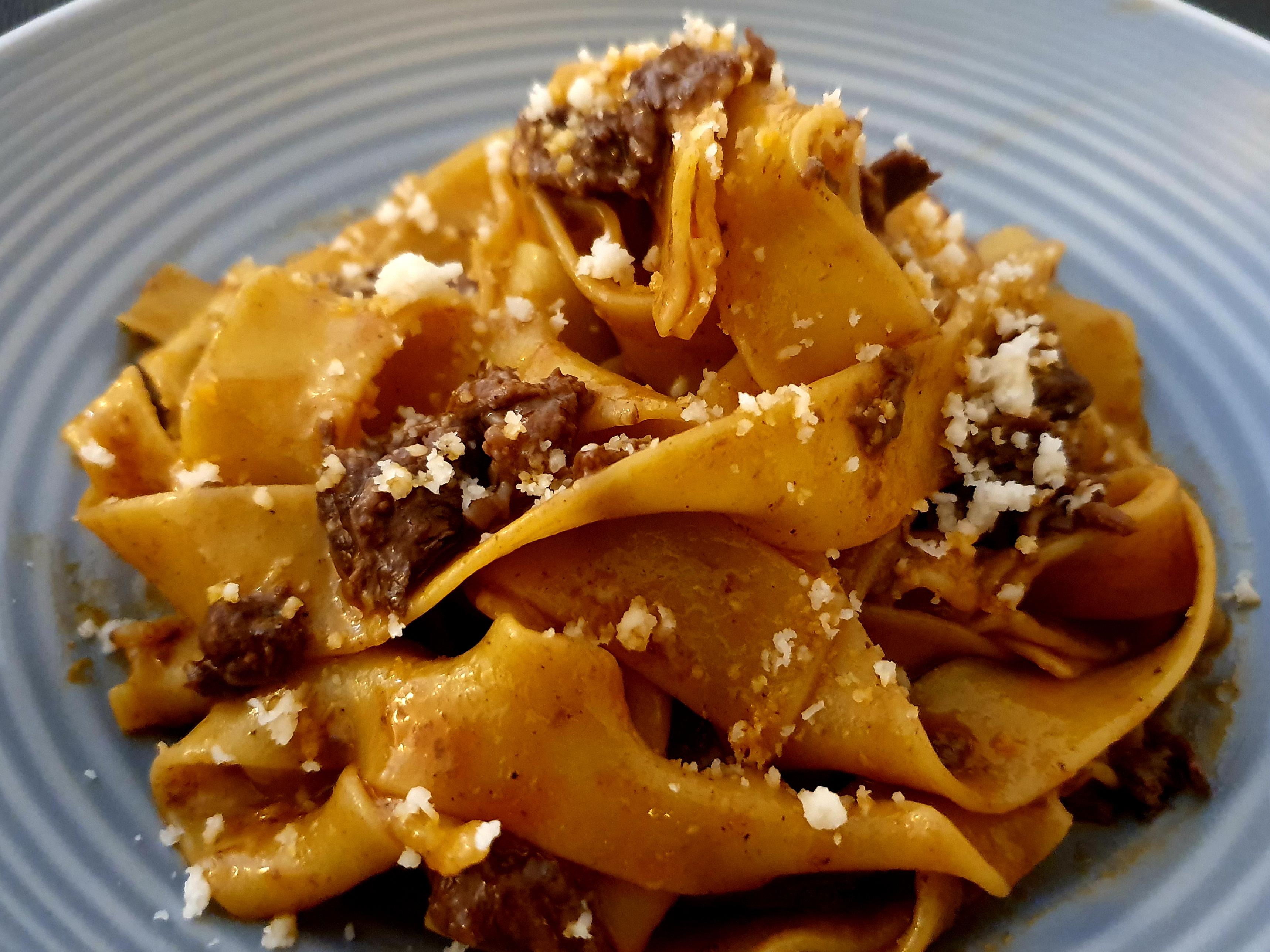 [Homemade] Pappardelle with Venison and Tomato Chilli Sauce r/food