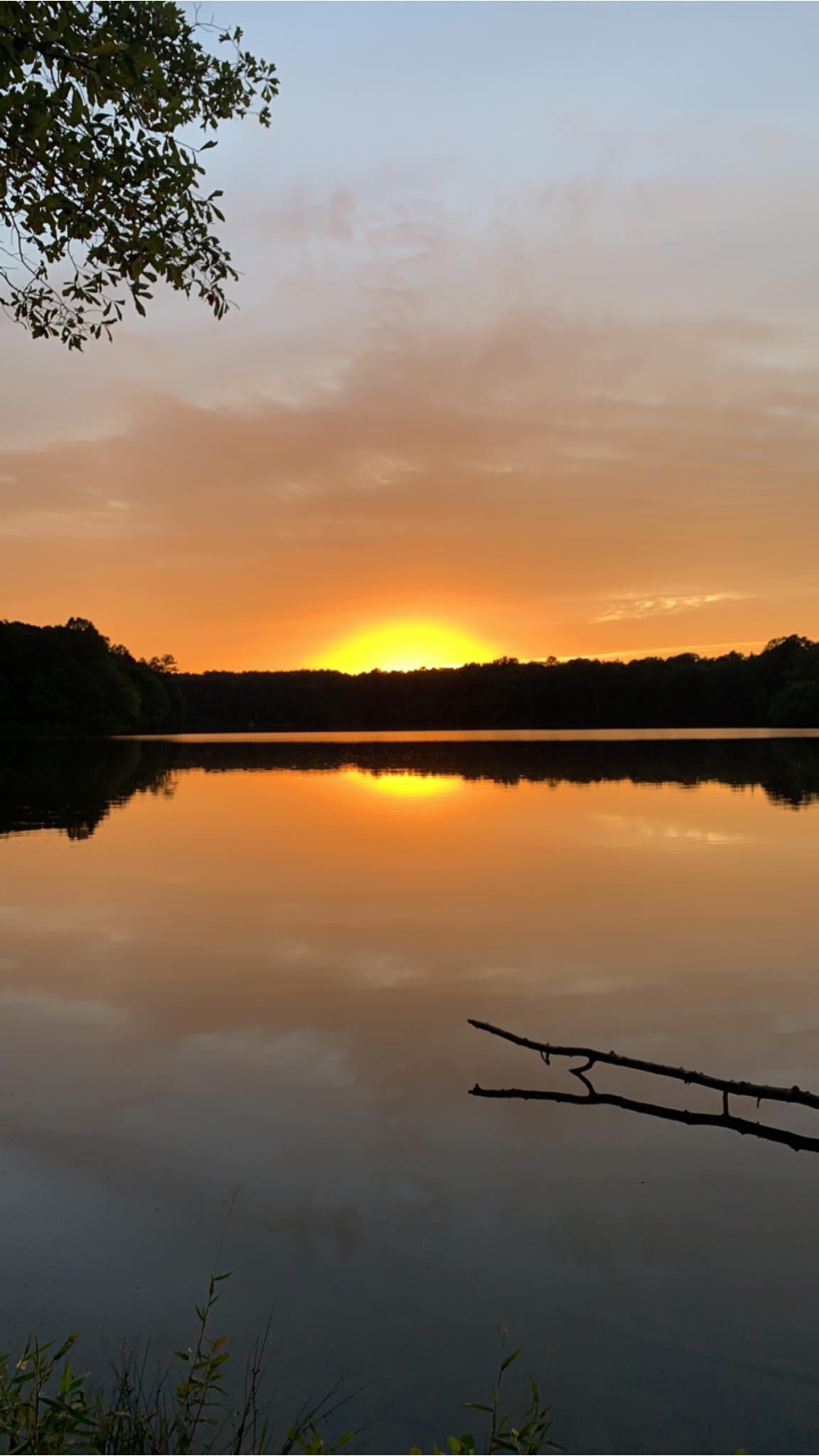 Beautiful sunset in r/camping
