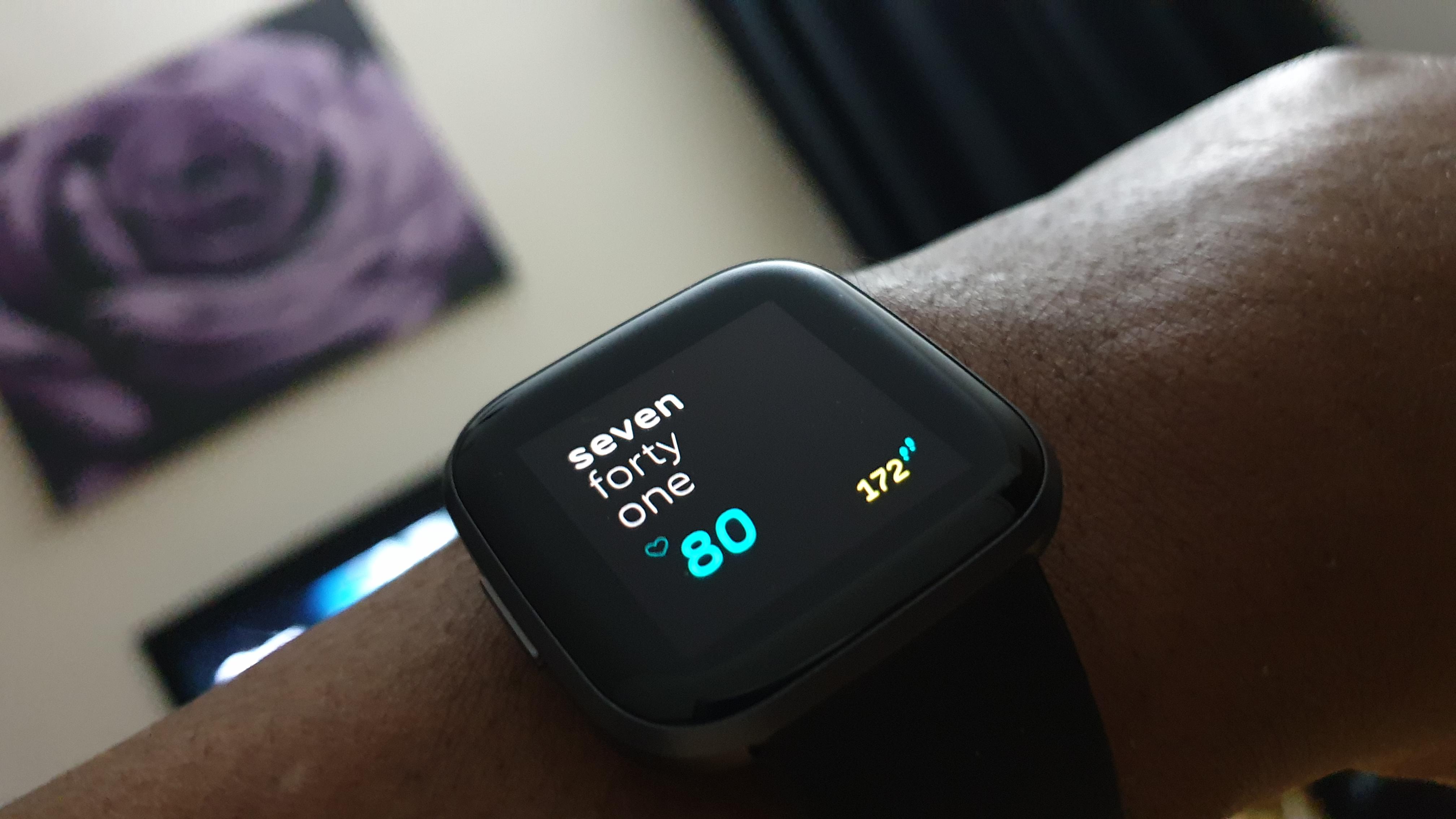 Minimo 💙 free watchface, in Fitbit app store r/fitbit