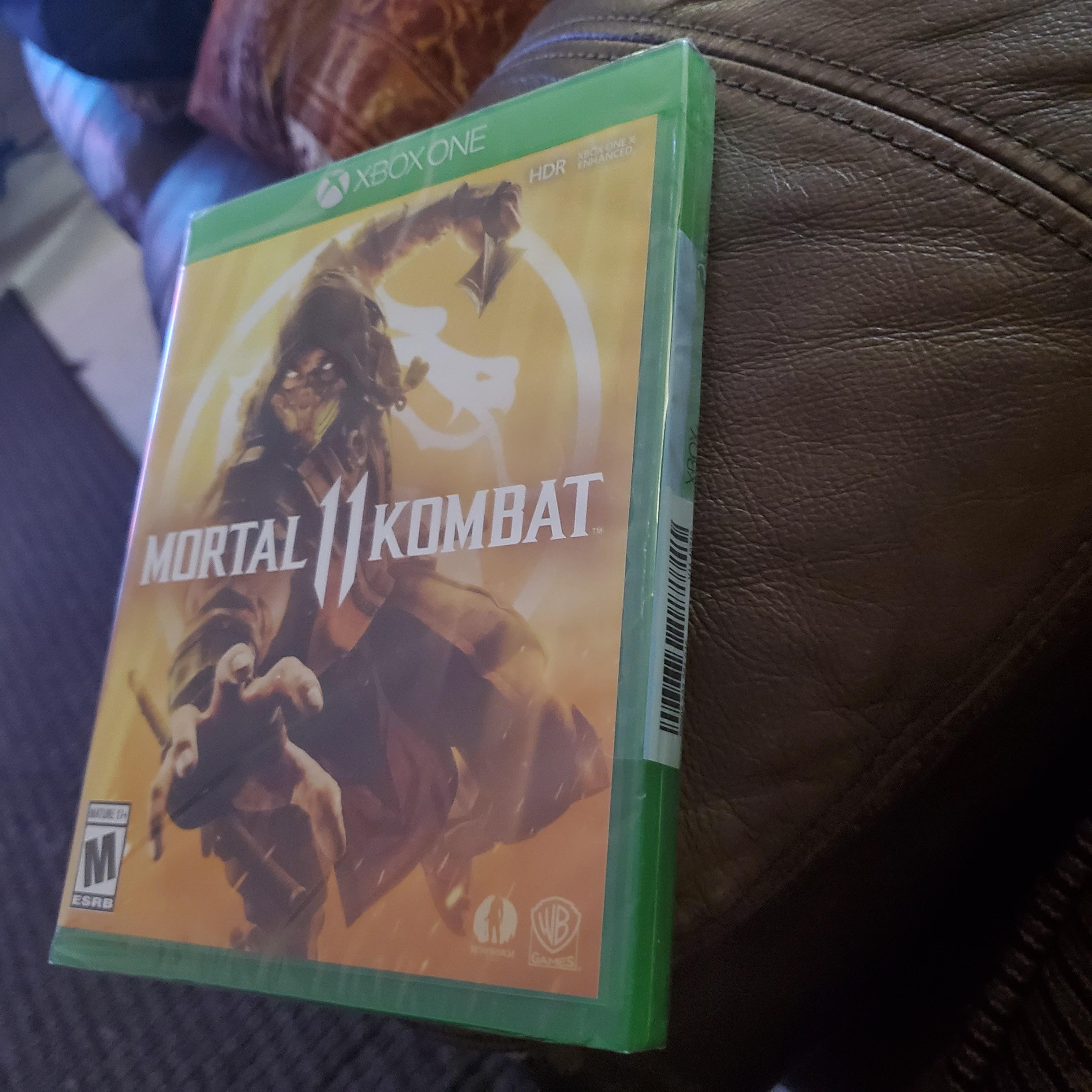 Got a Series X, my roommate bought Mortal Kombat 11 for XBOX ONE and an