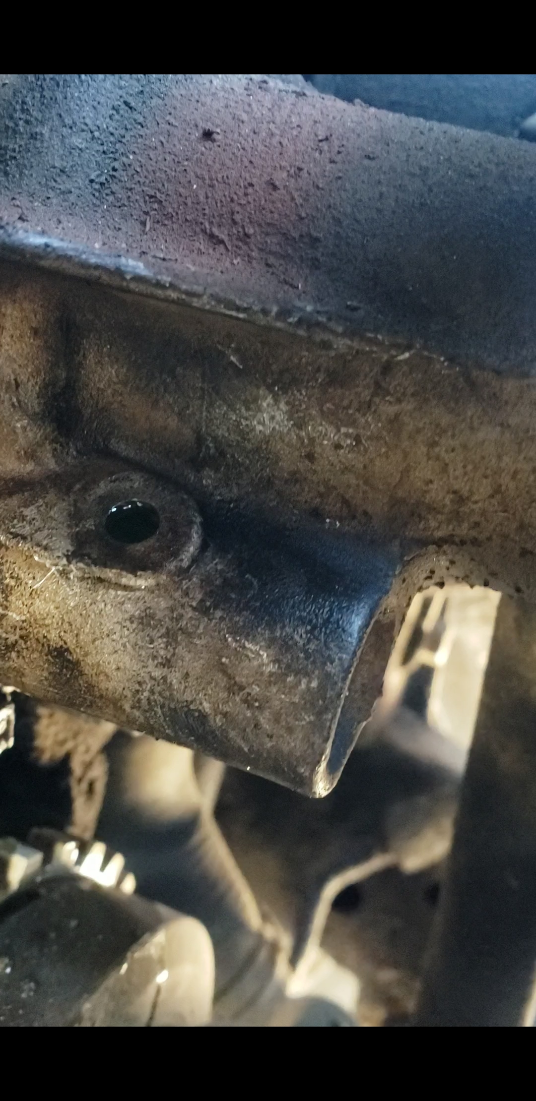 Radiator fluid leaking : MechanicAdvice
