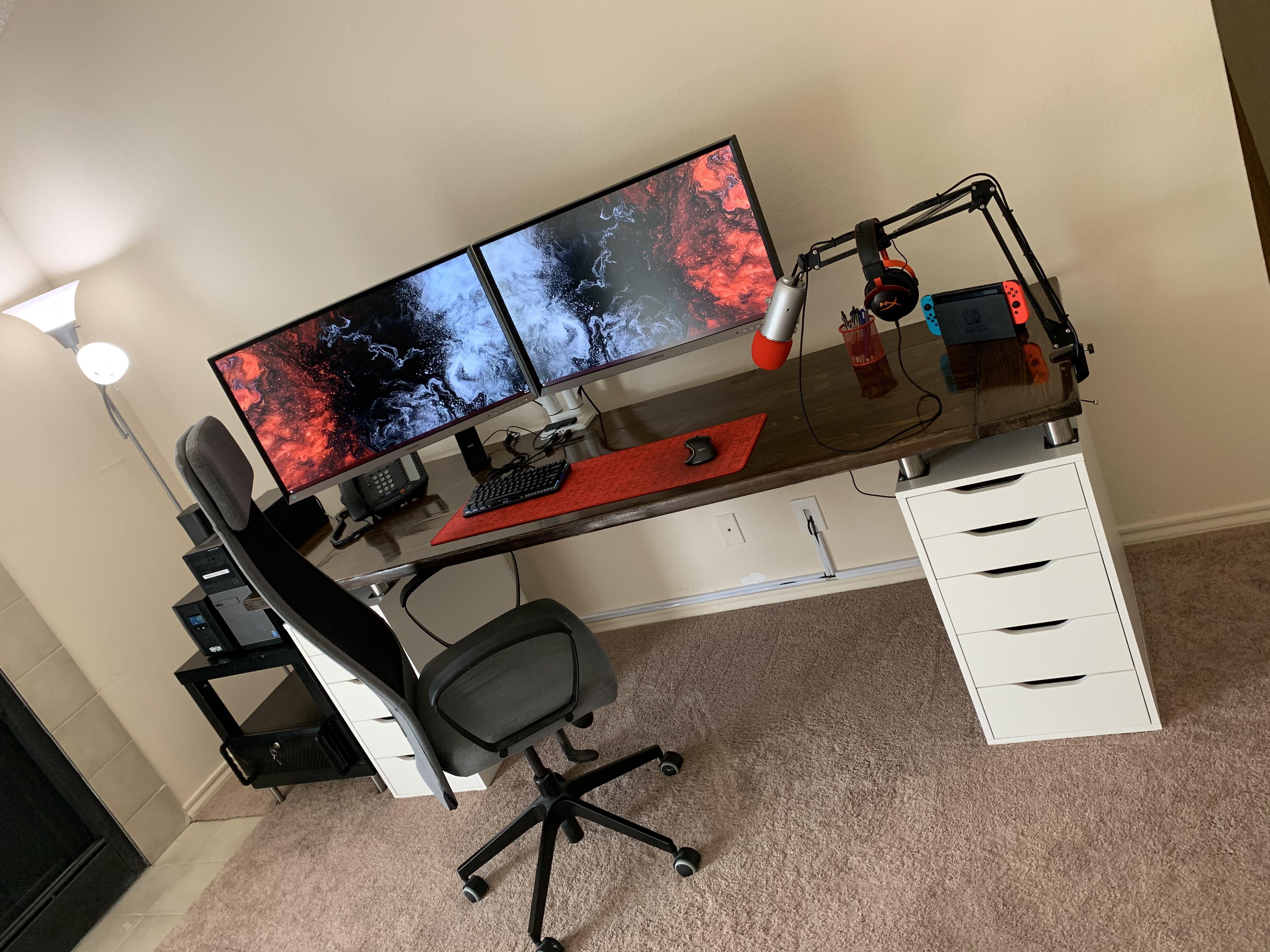 Recently bought a longer tabletop for the Alex drawers. I love having