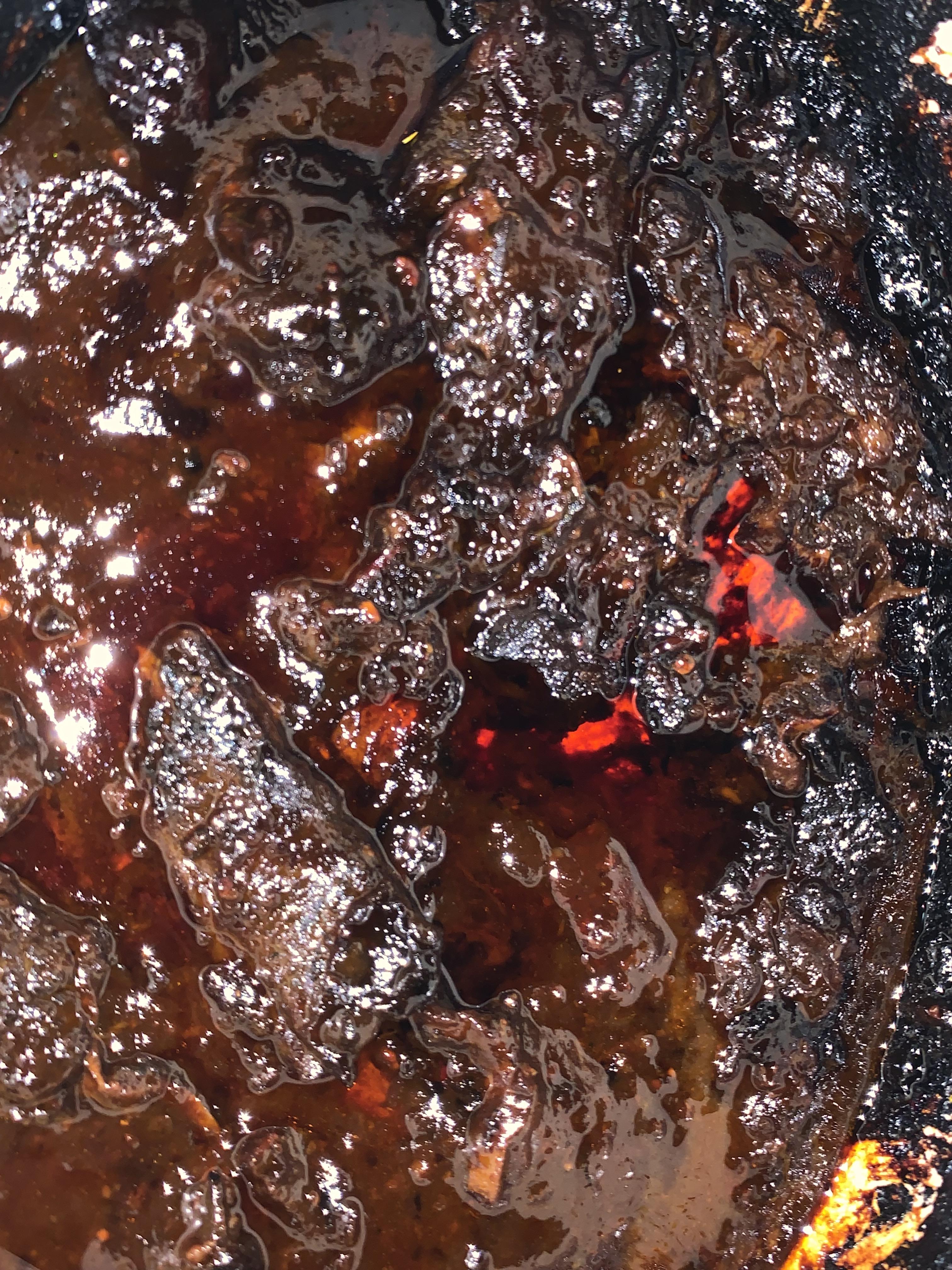 Slow cooked beef ribs in Baby Ray’s 😋 r/slowcooking