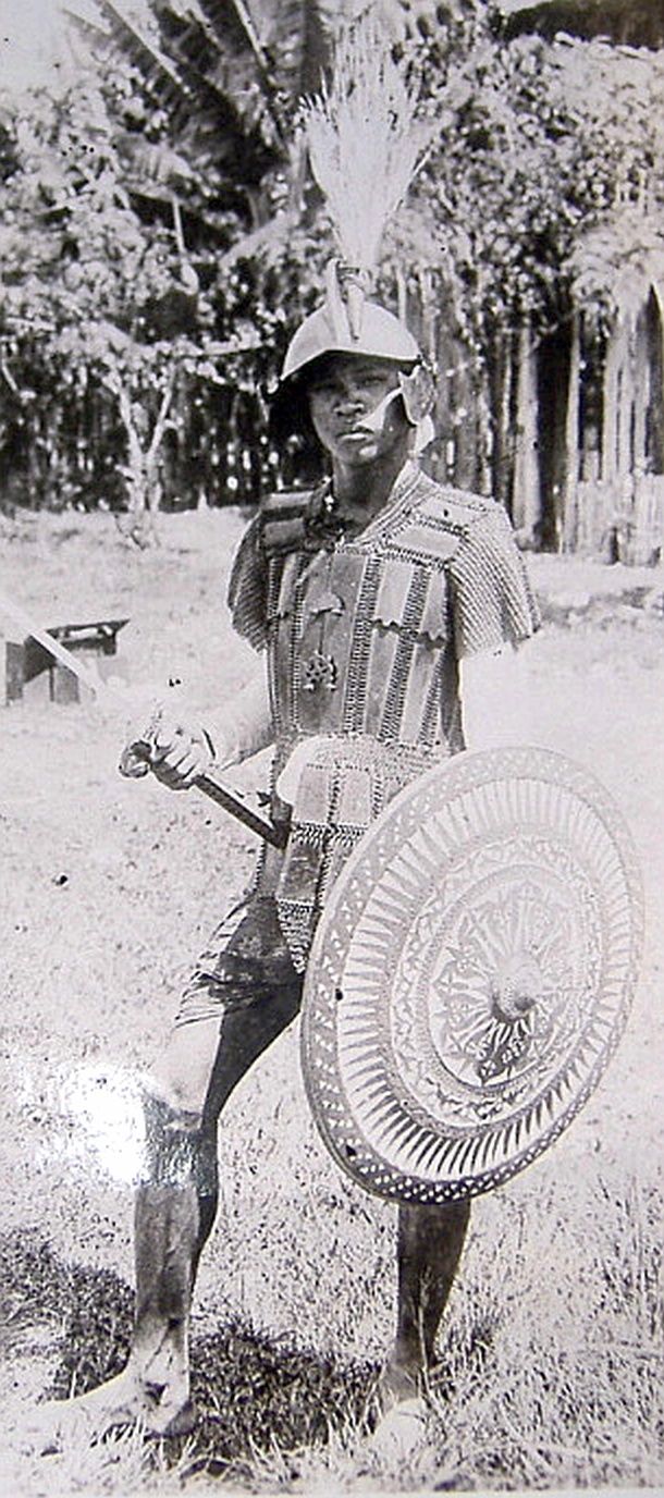 old picture of moro in armor r/Philippines