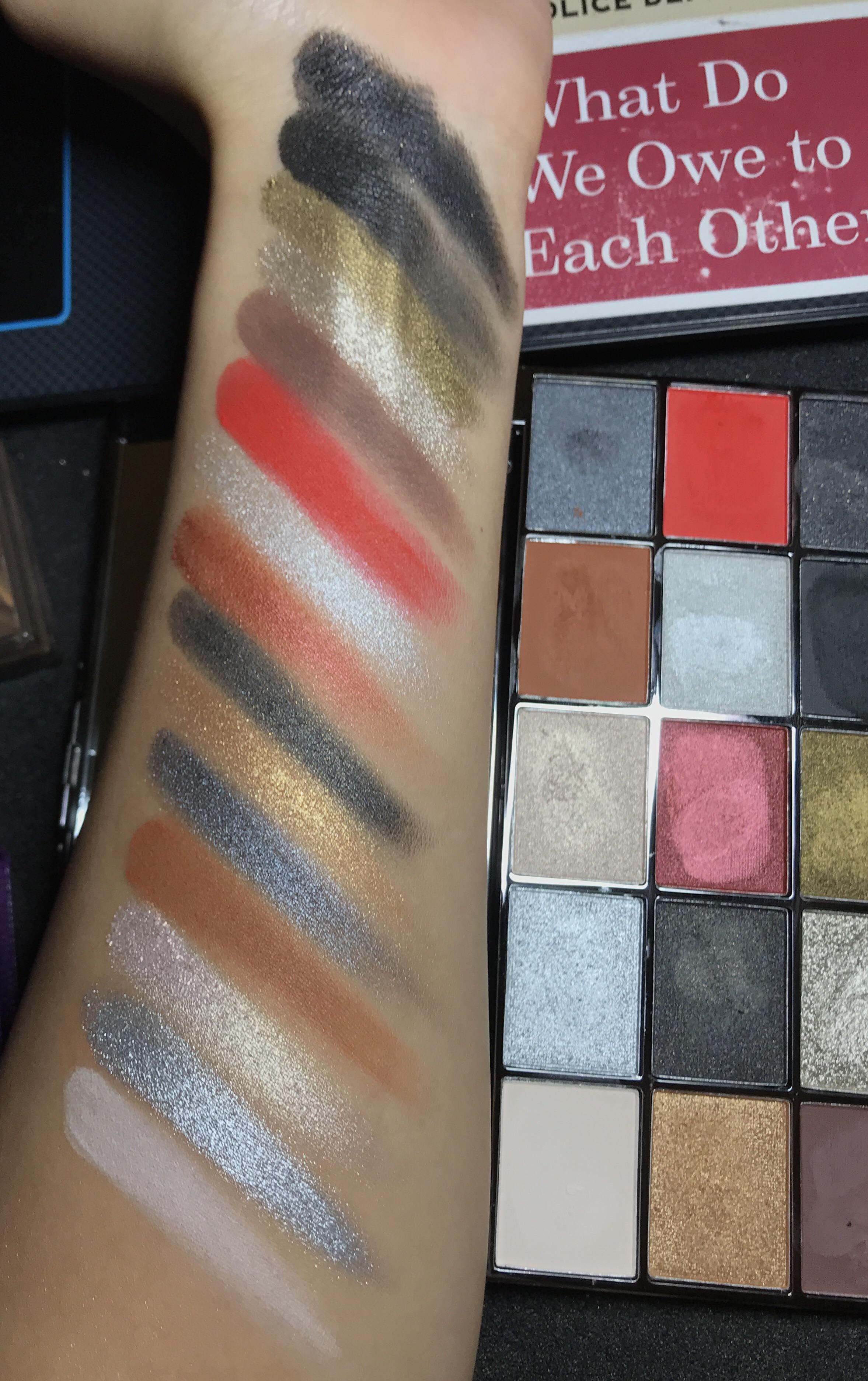 Makeup Revolution Glass Black Ice Palette r/swatchitforme