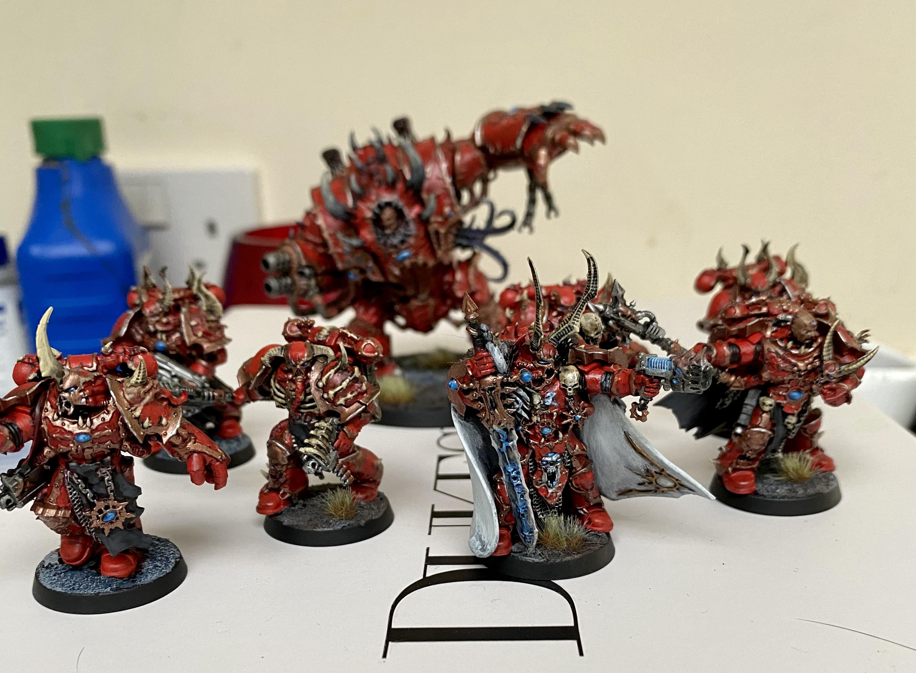 Finally painted my Dark Vengeance Chaos Marines Warhammer40k