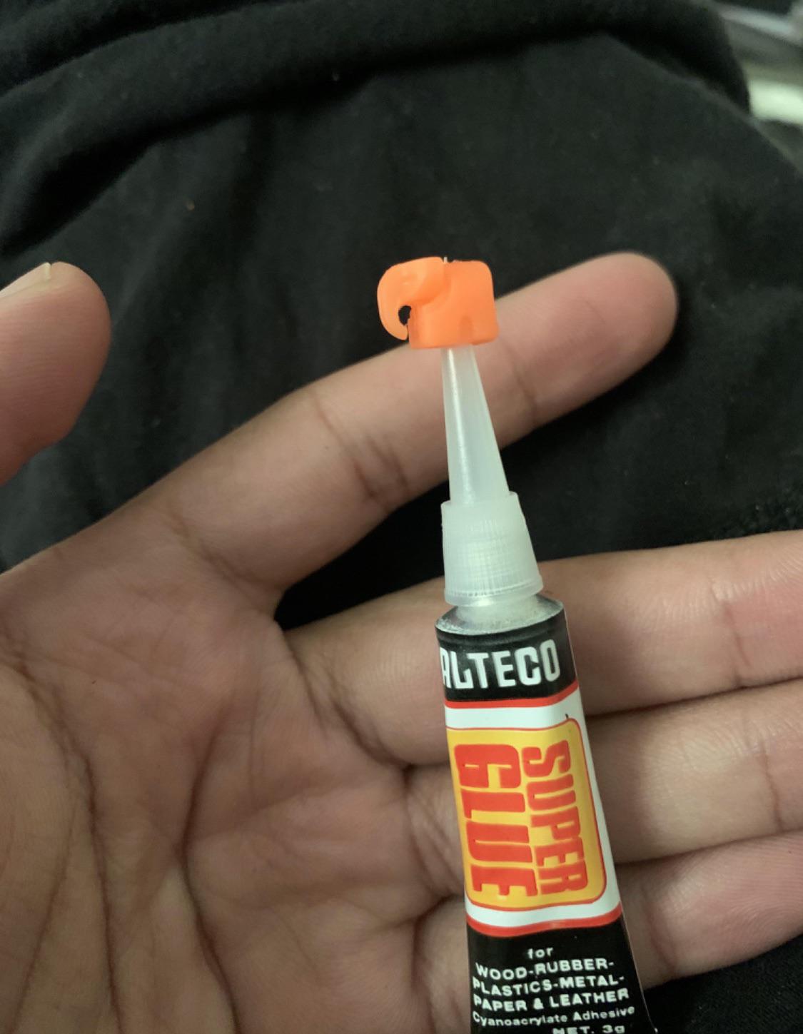 My super glue cap is an elephant r/mildlyinteresting