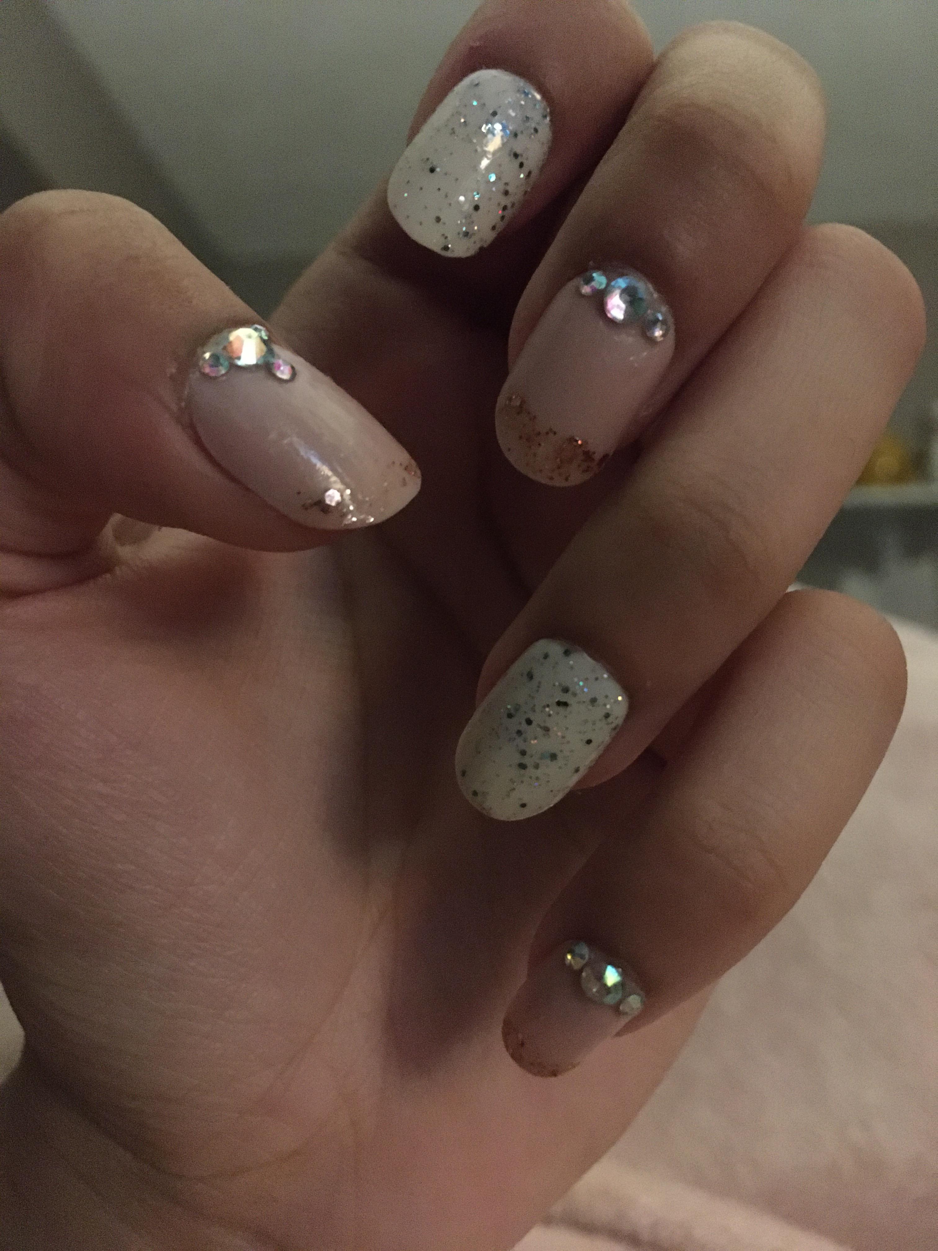 Primark Christmas Nails primark nails and gems and SPARKLESSS Nails