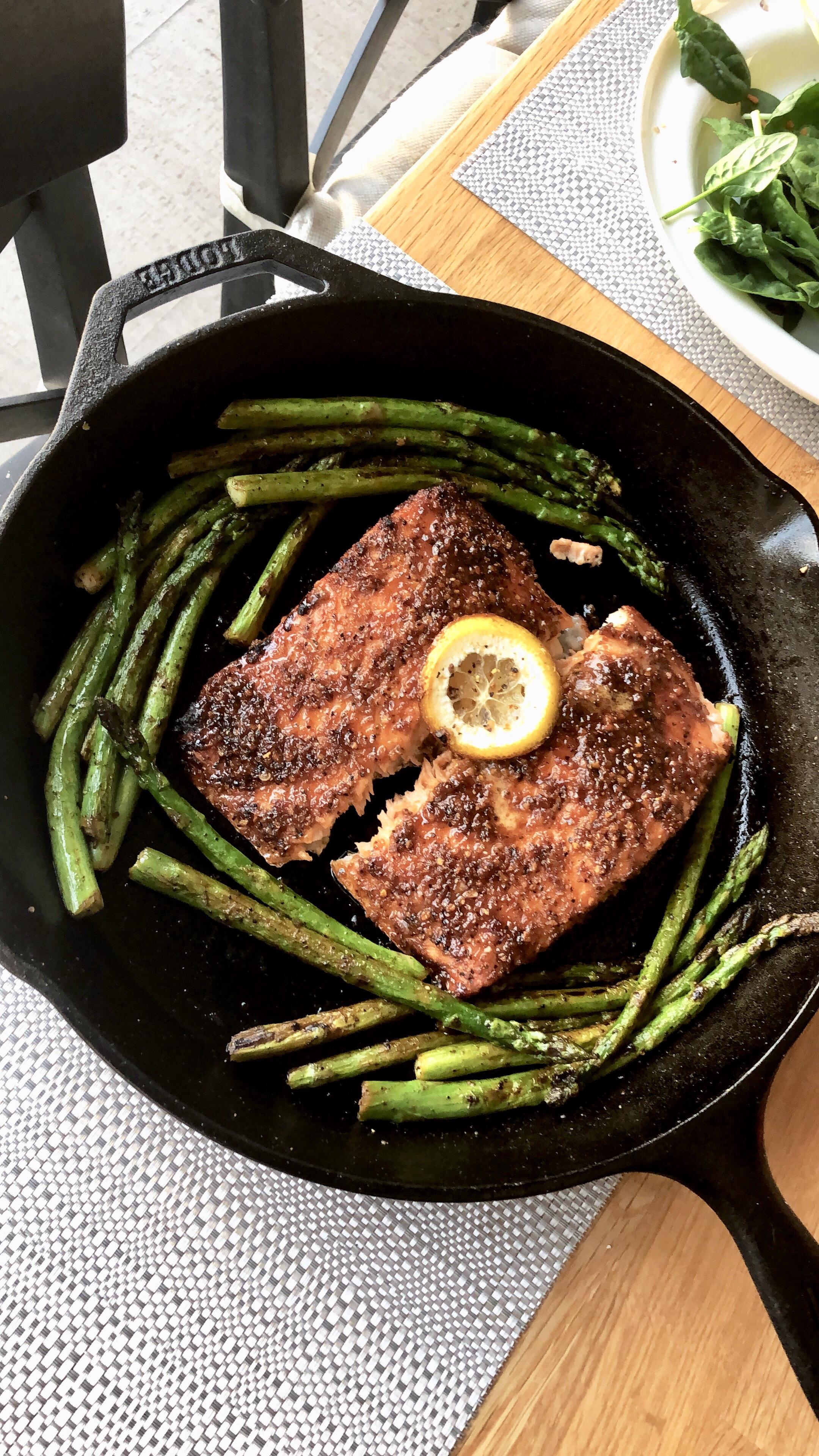 [Homemade] Cast Iron Salmon r/FoodPorn