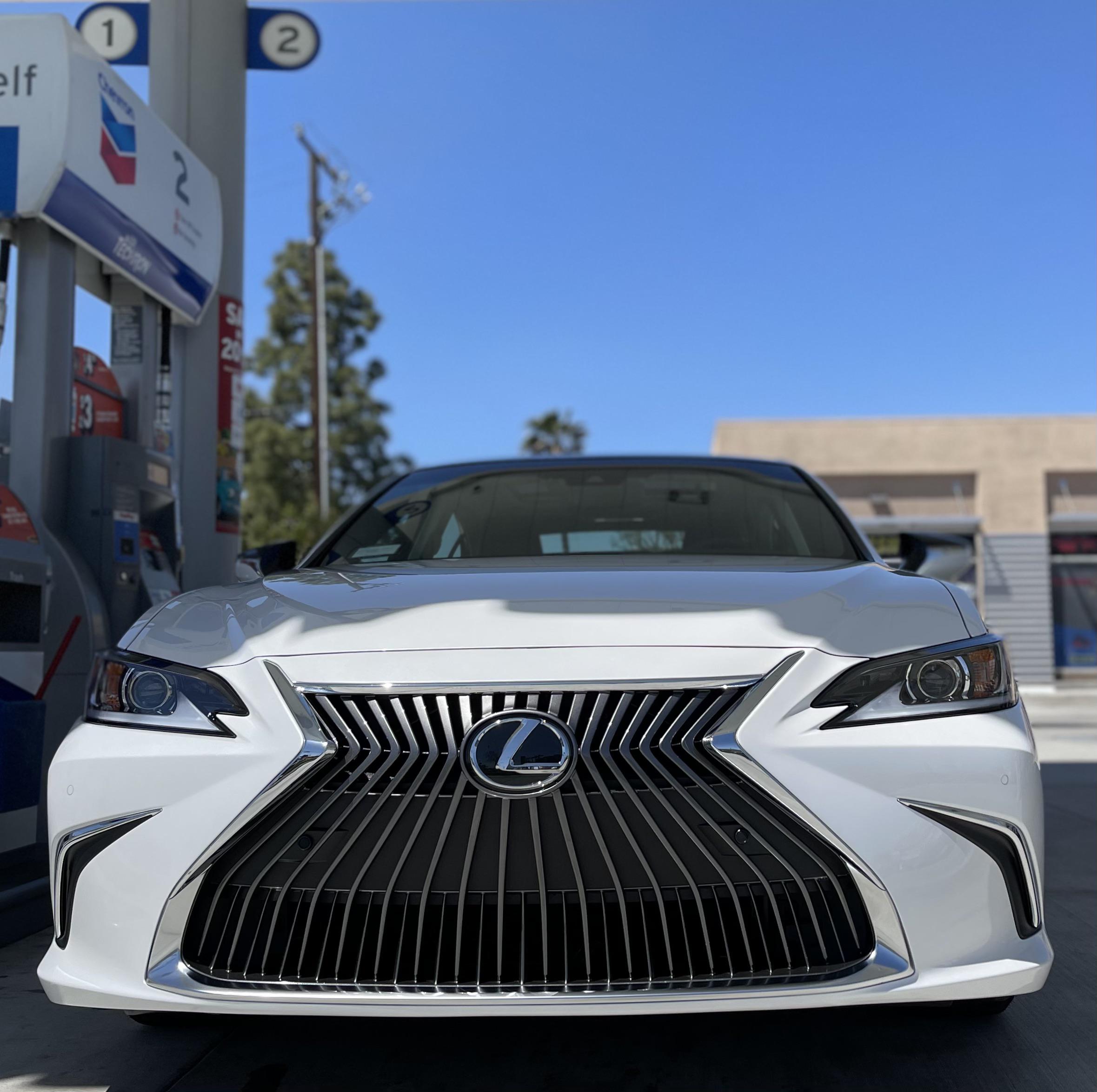 Fresh wash 2021 ES350 r/Lexus