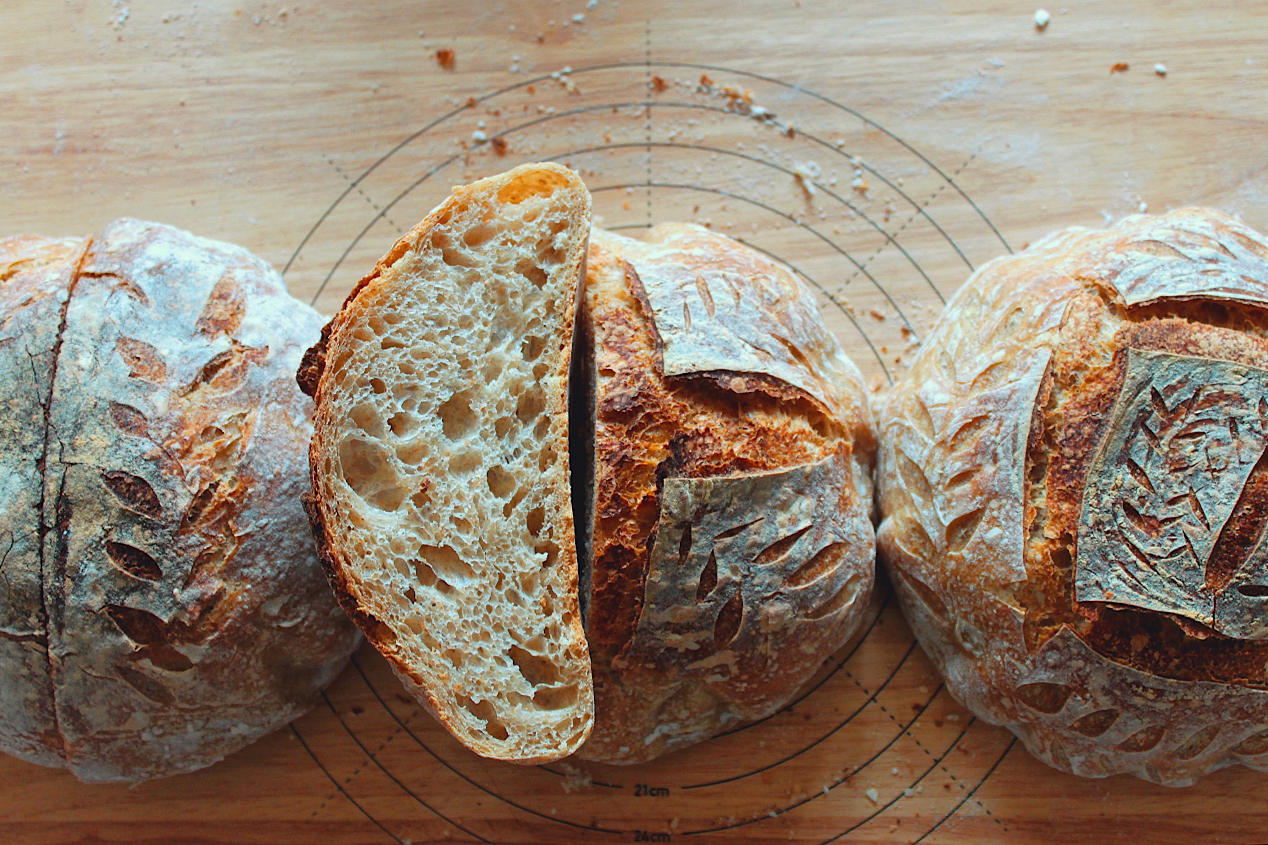 My first loaves of sourdough, made in a tiny Japanese oven in a smol