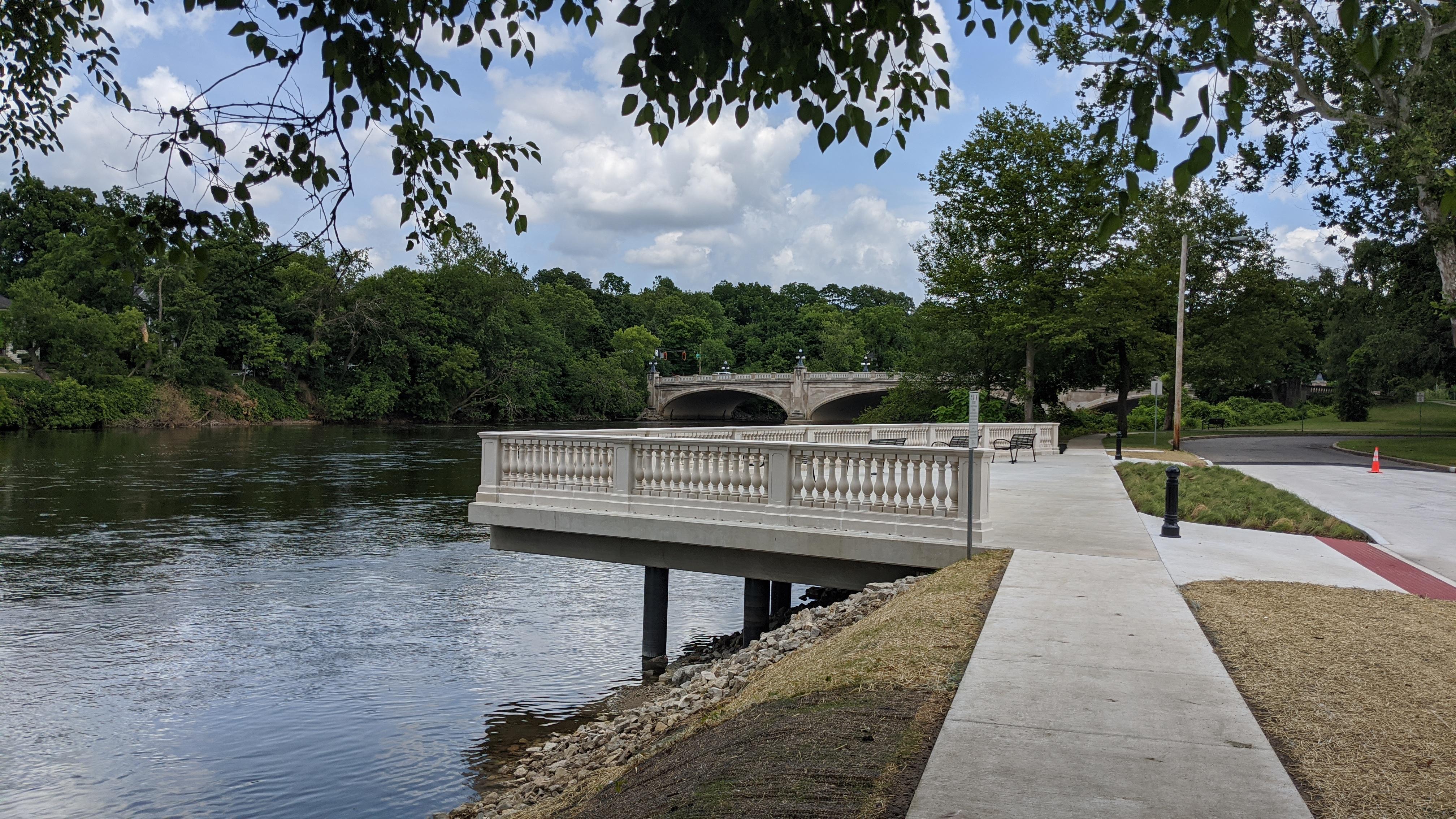 New Leeper Park Overlook r/SouthBend