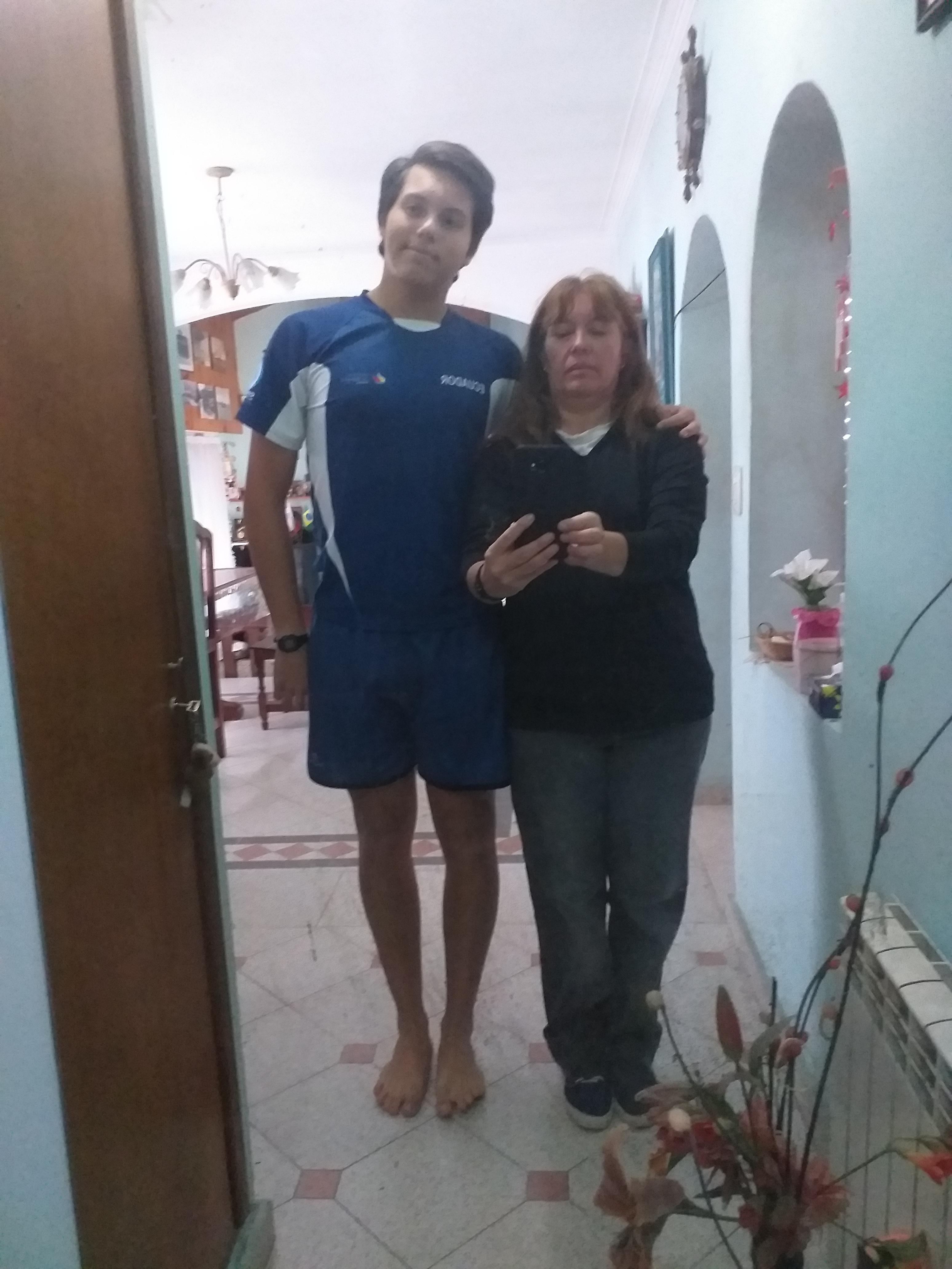 I'm 17 and 190 cm, on the right my mom 163cm. Is it normal? r