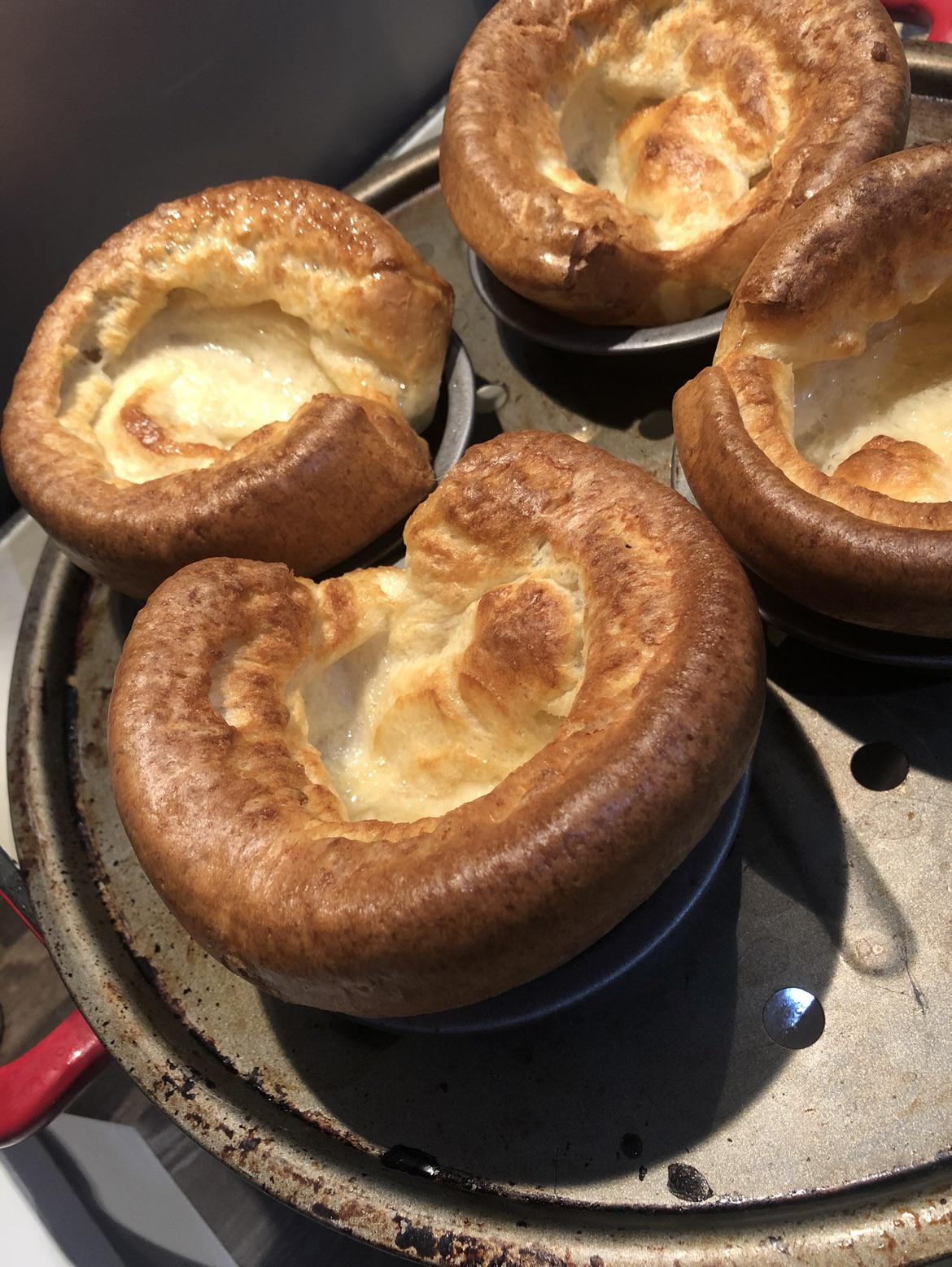 [homemade] Yorkshire puddings r/food