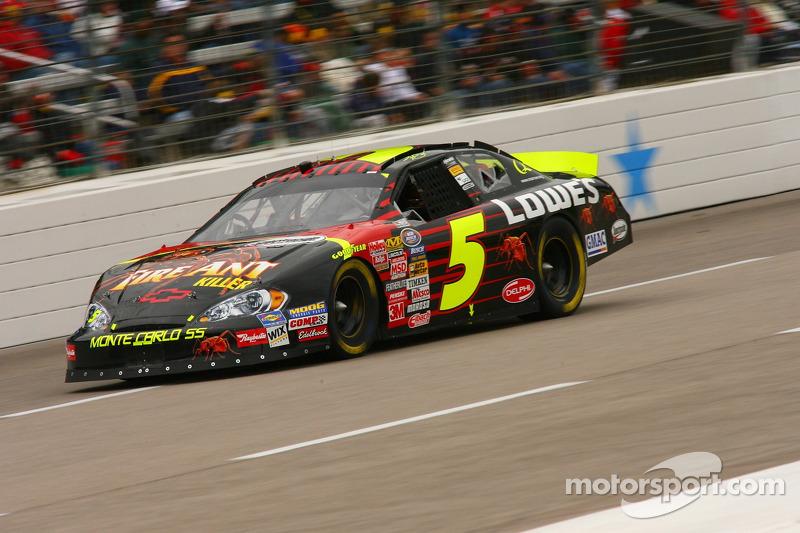 Rides Friday Kyle Busch Spectracide Fire Ant Killer/Lowe's
