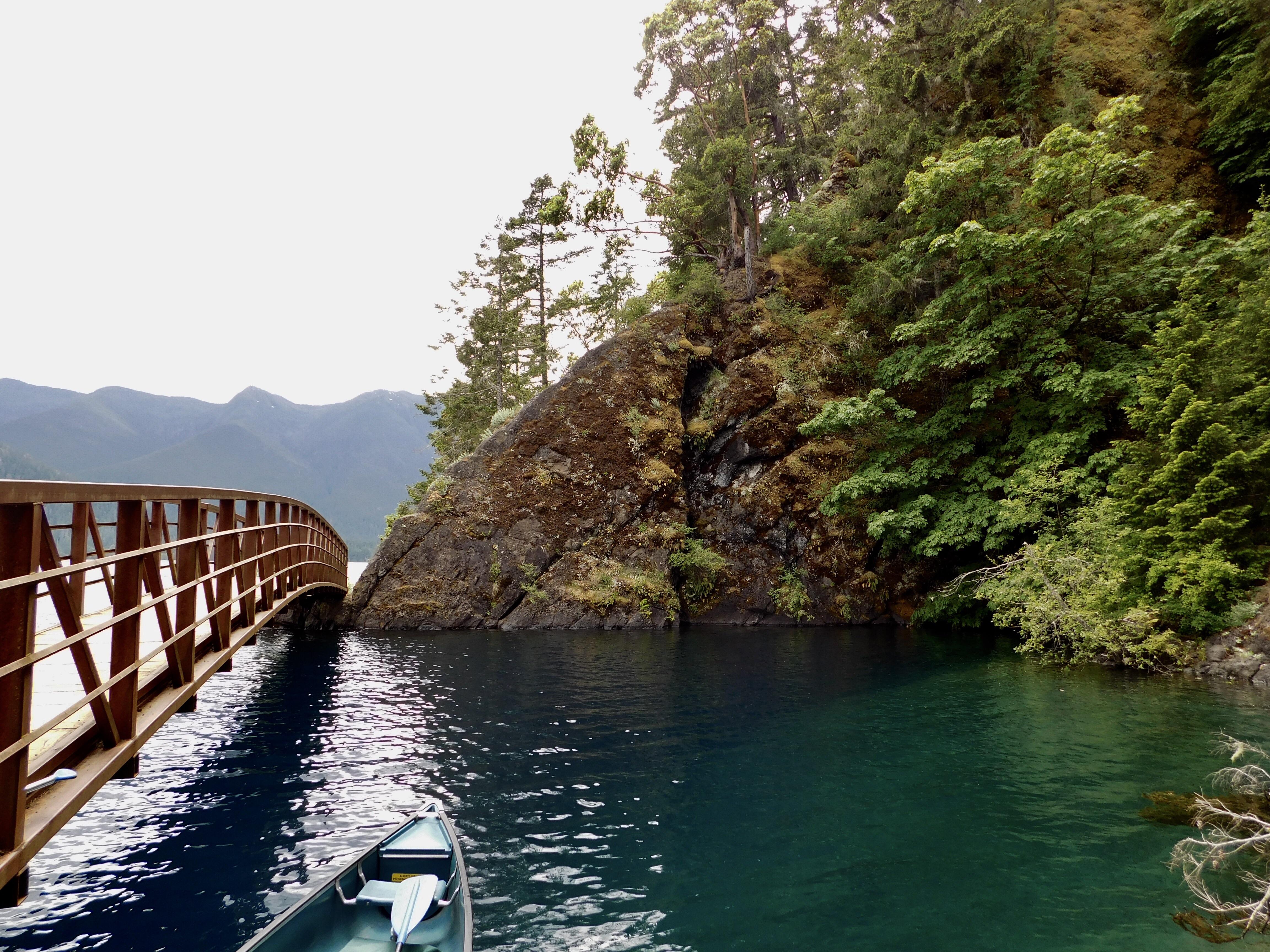 Lake Crescent, Olympic Peninsula, Washington State r/canoeing