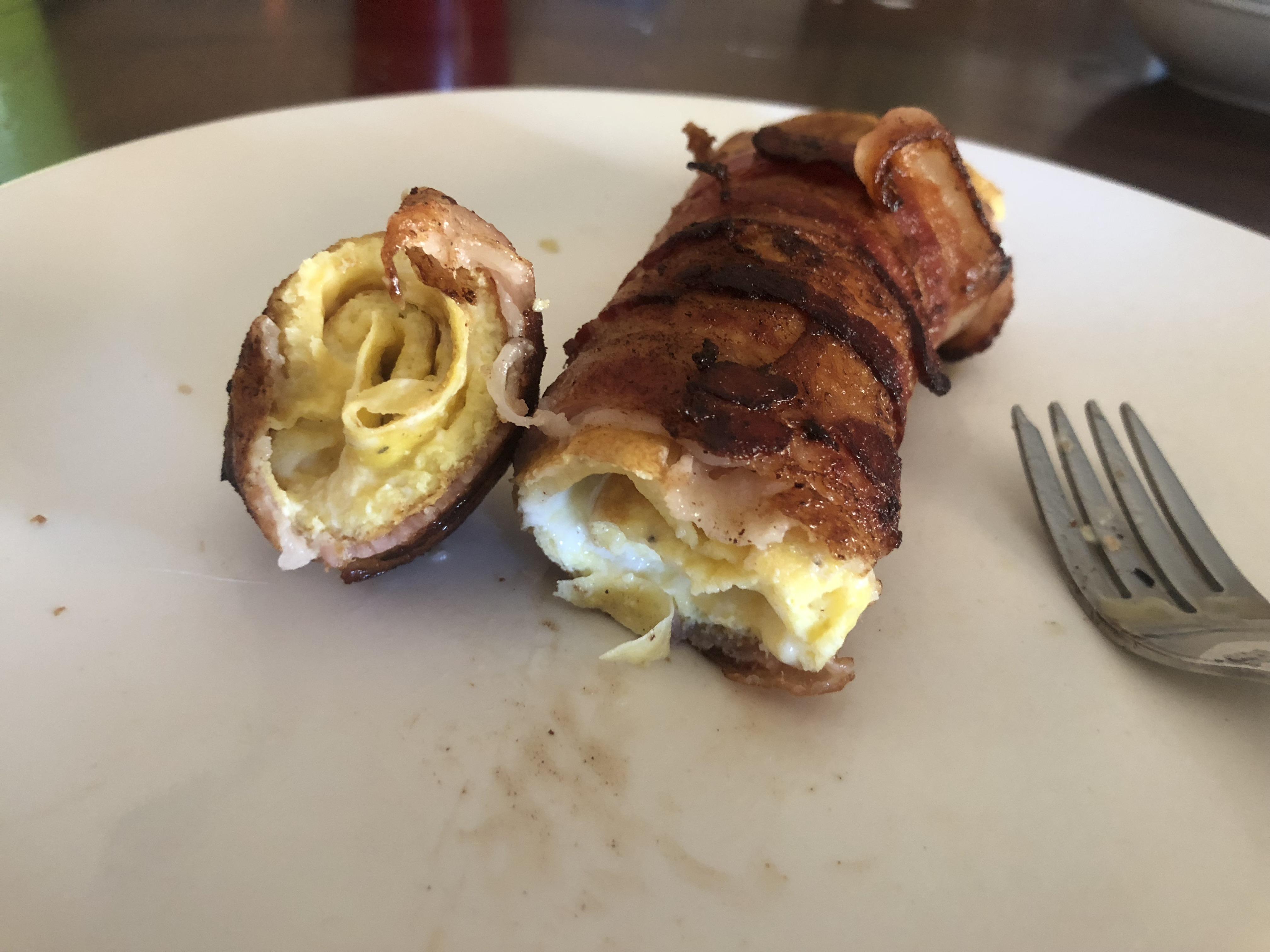 Bacon wrapped omelette burrito with sour cream r/ketorecipes