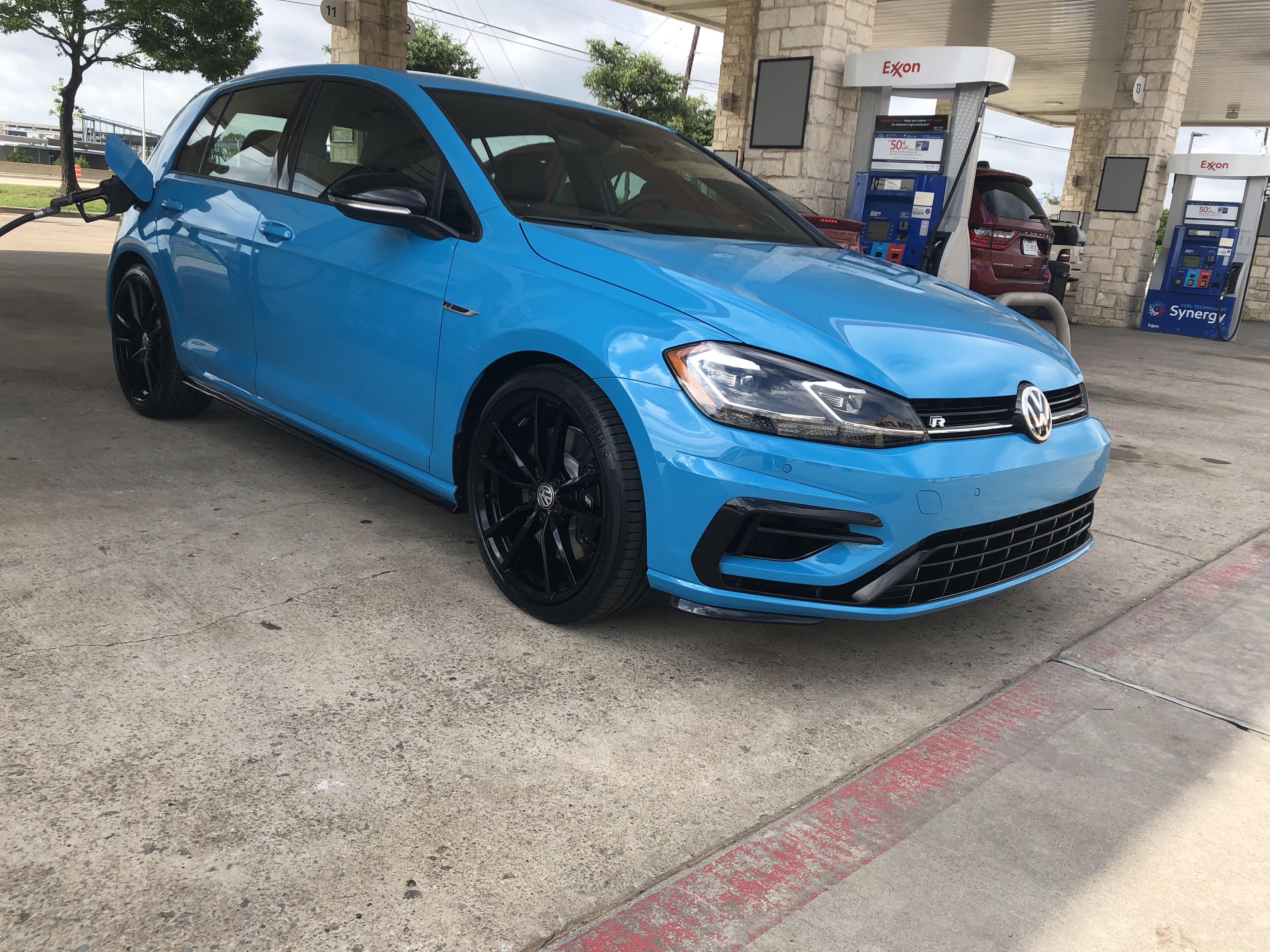 About to deliver this 91 Blue Golf R to its new owner r/Volkswagen