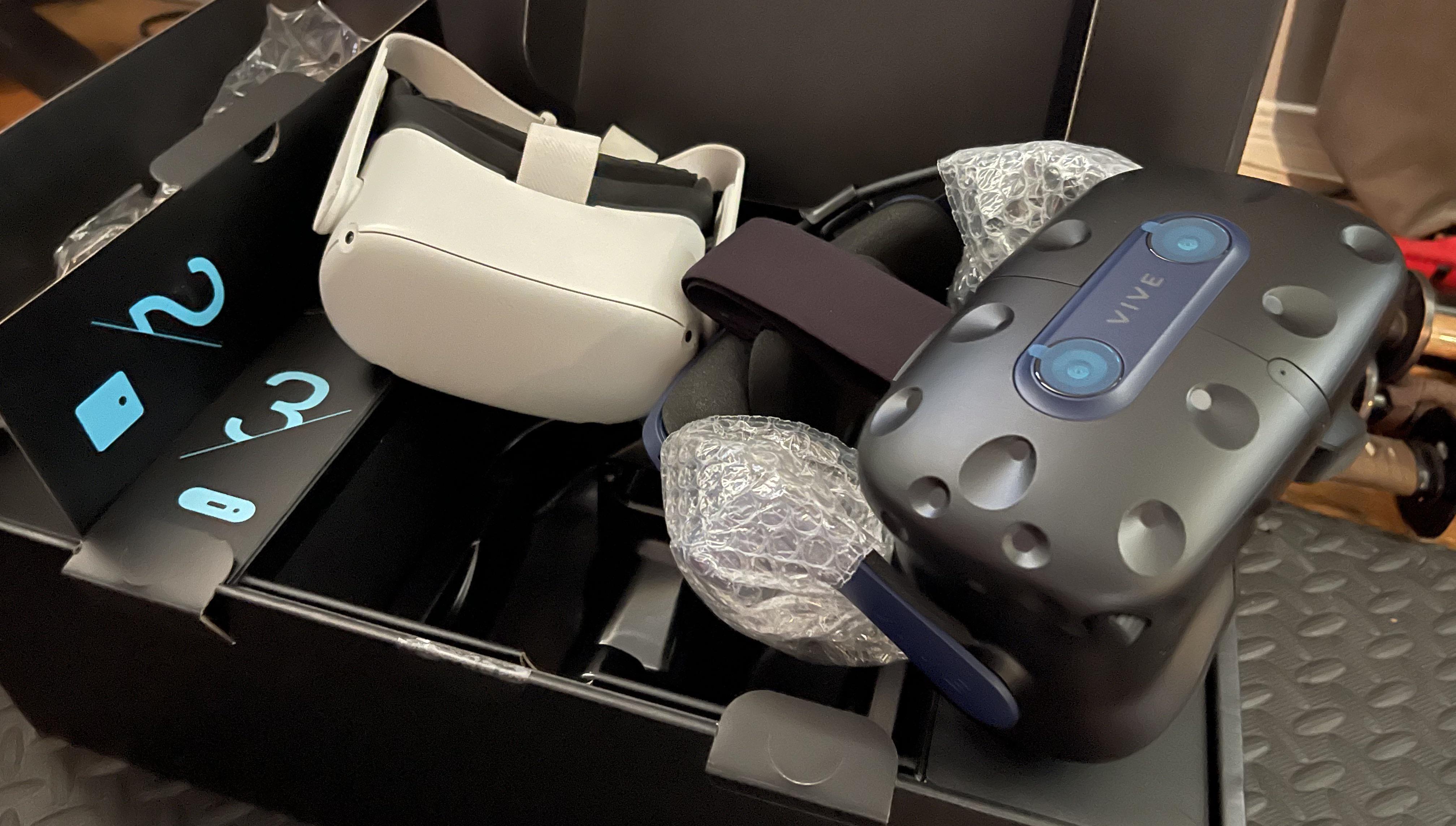 From Quest 2 to Vive Pro 2. Small review from an H3VR player perspective. "Hotdogs, horseshoes