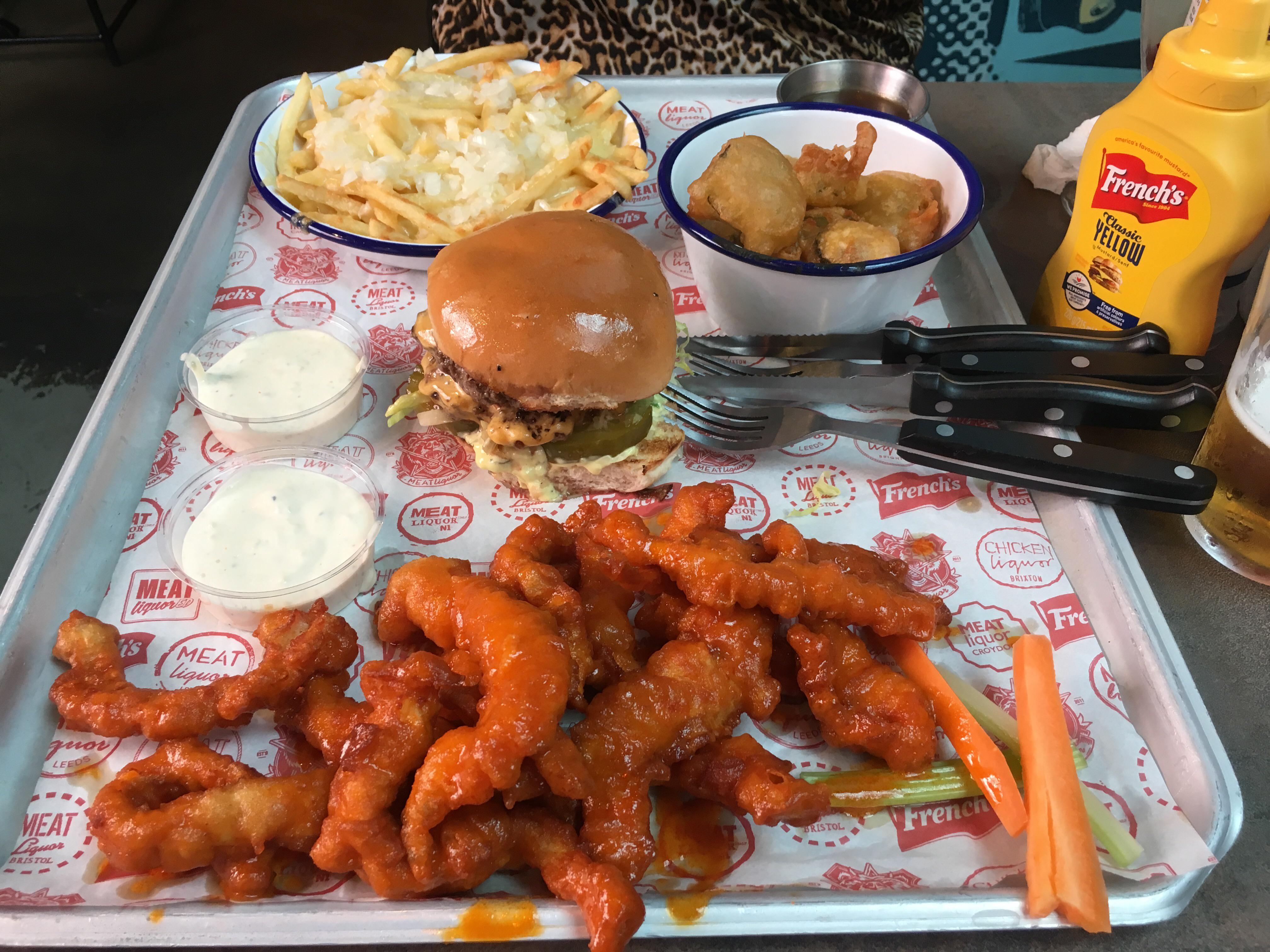 [I Ate] boneless buffalo chicken strips, double dead hippie (sauce