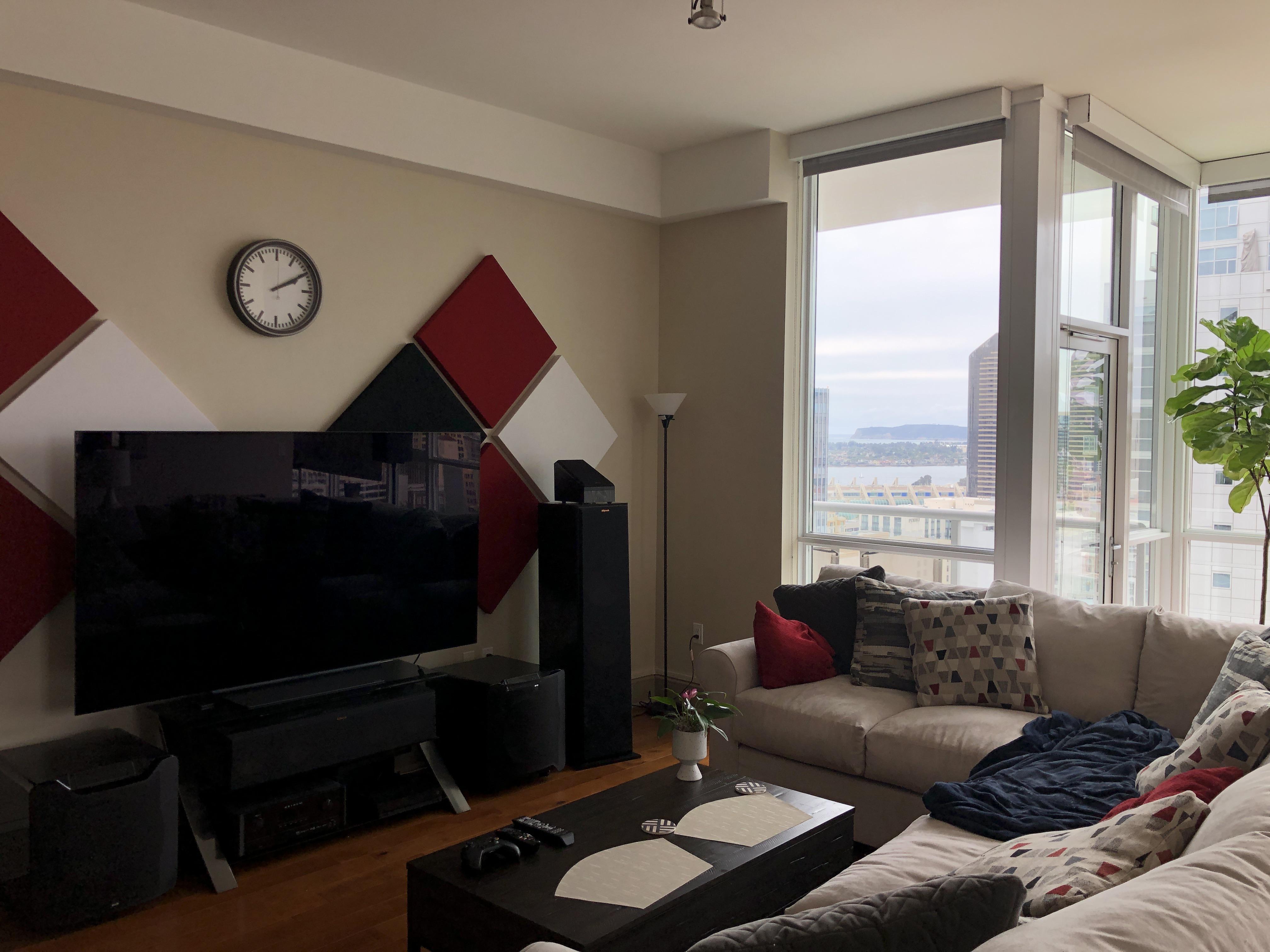 Hometheatercentered living room r/malelivingspace