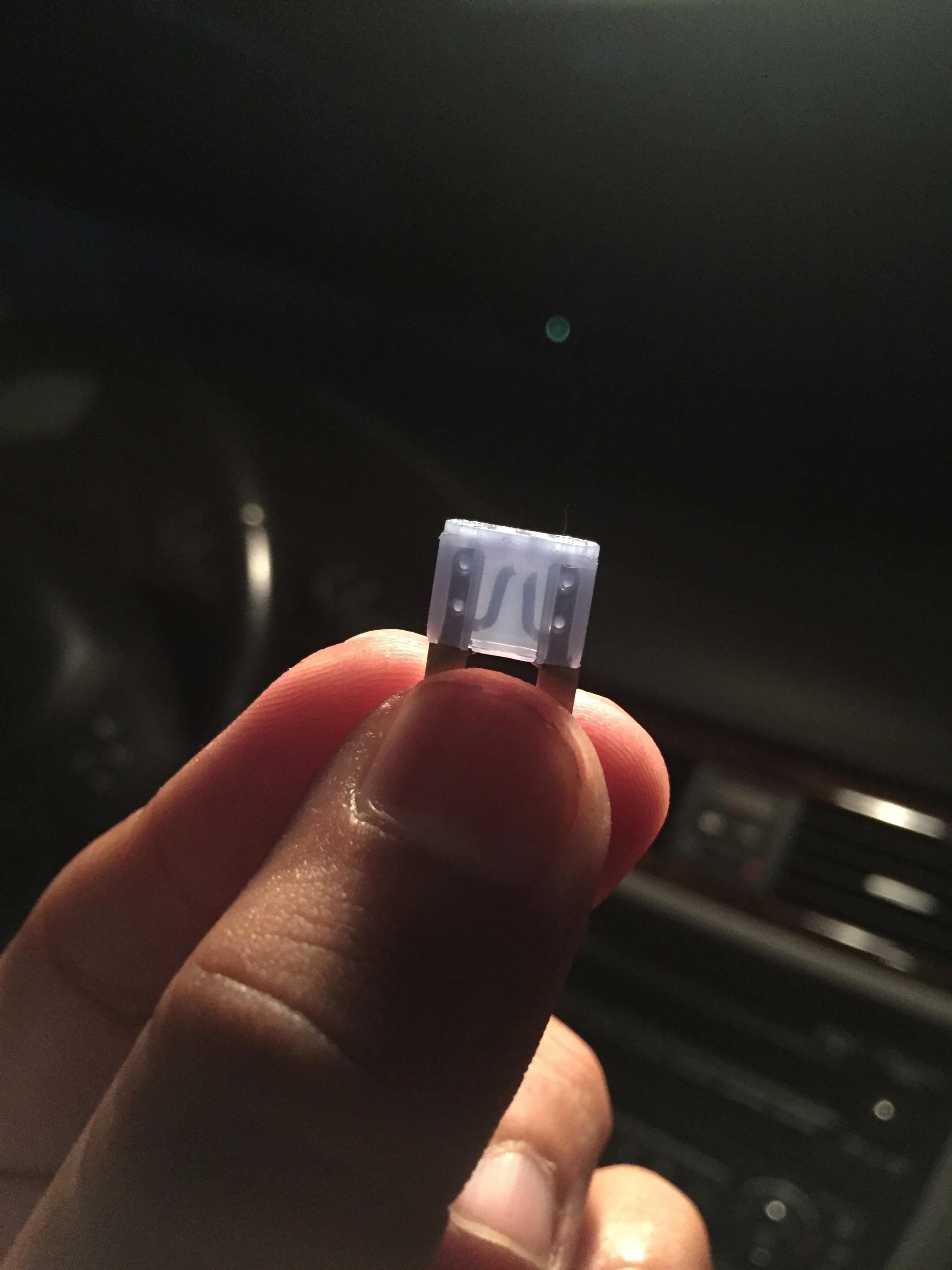 E90s, where your passengers are trapped if this one door lock fuse